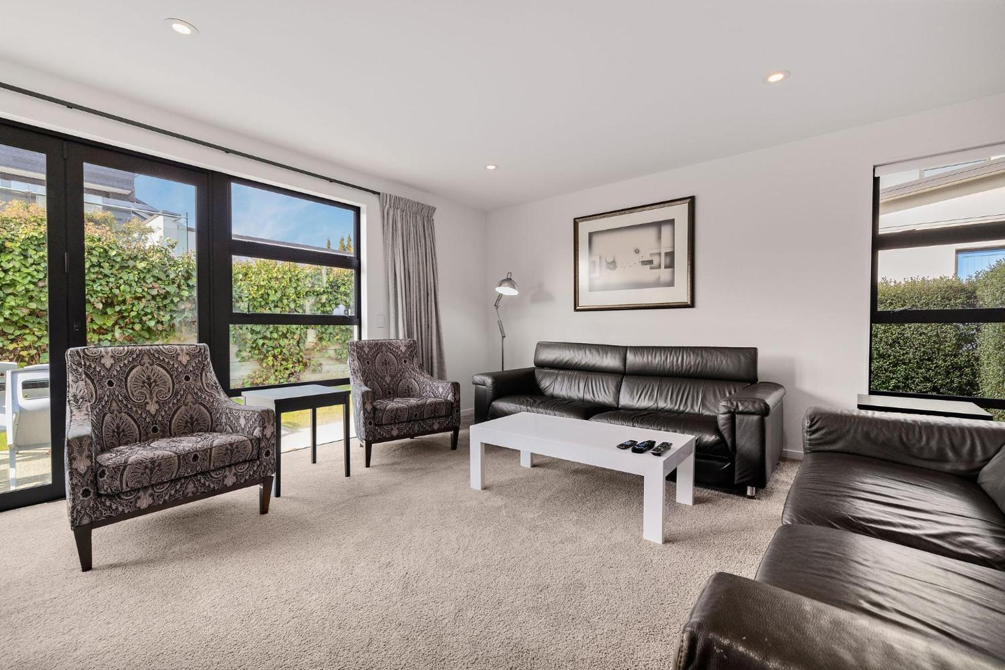 Apartments on Upton view 4
