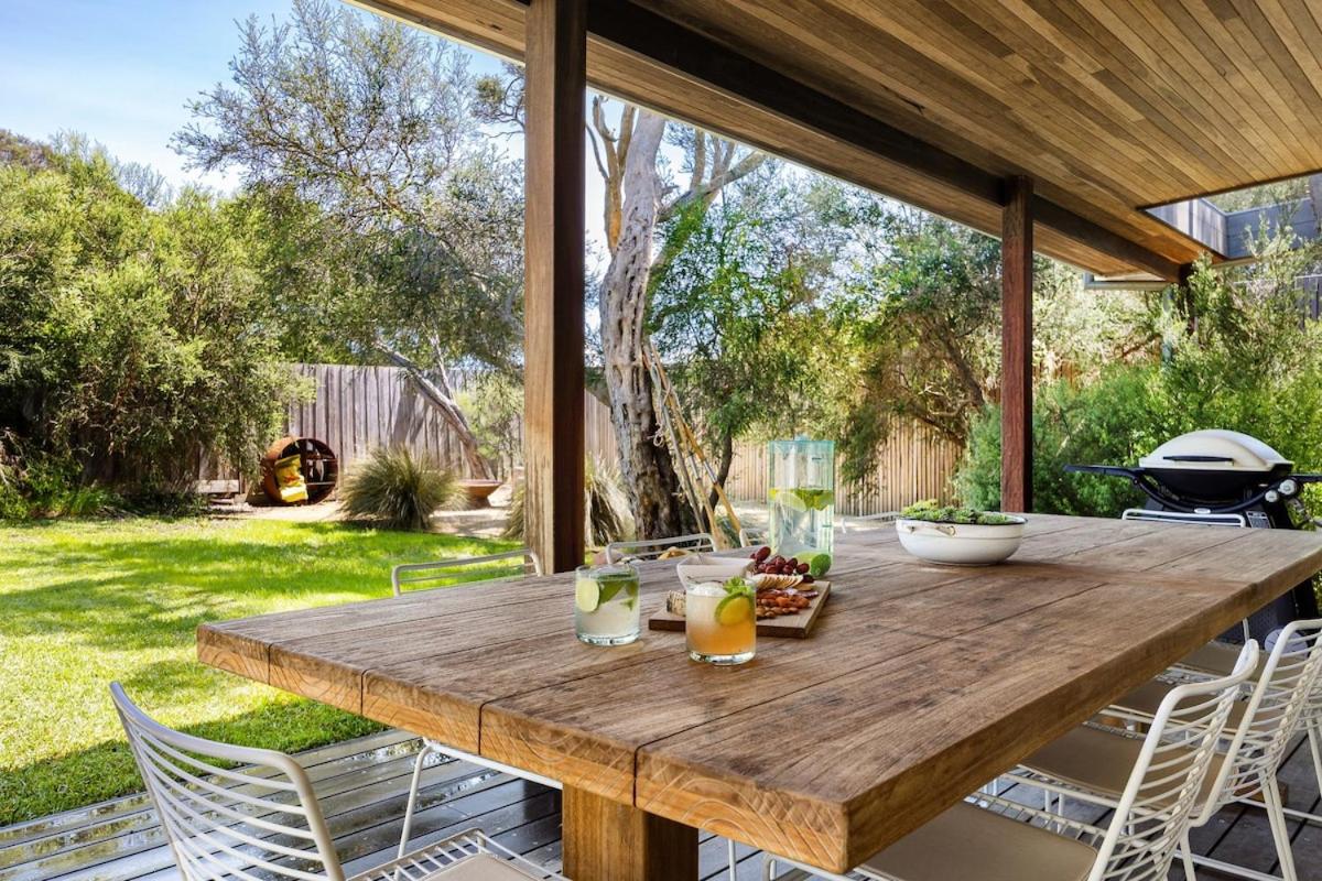 Ivy Tyrone -Gas heated Pool Stunning renovation