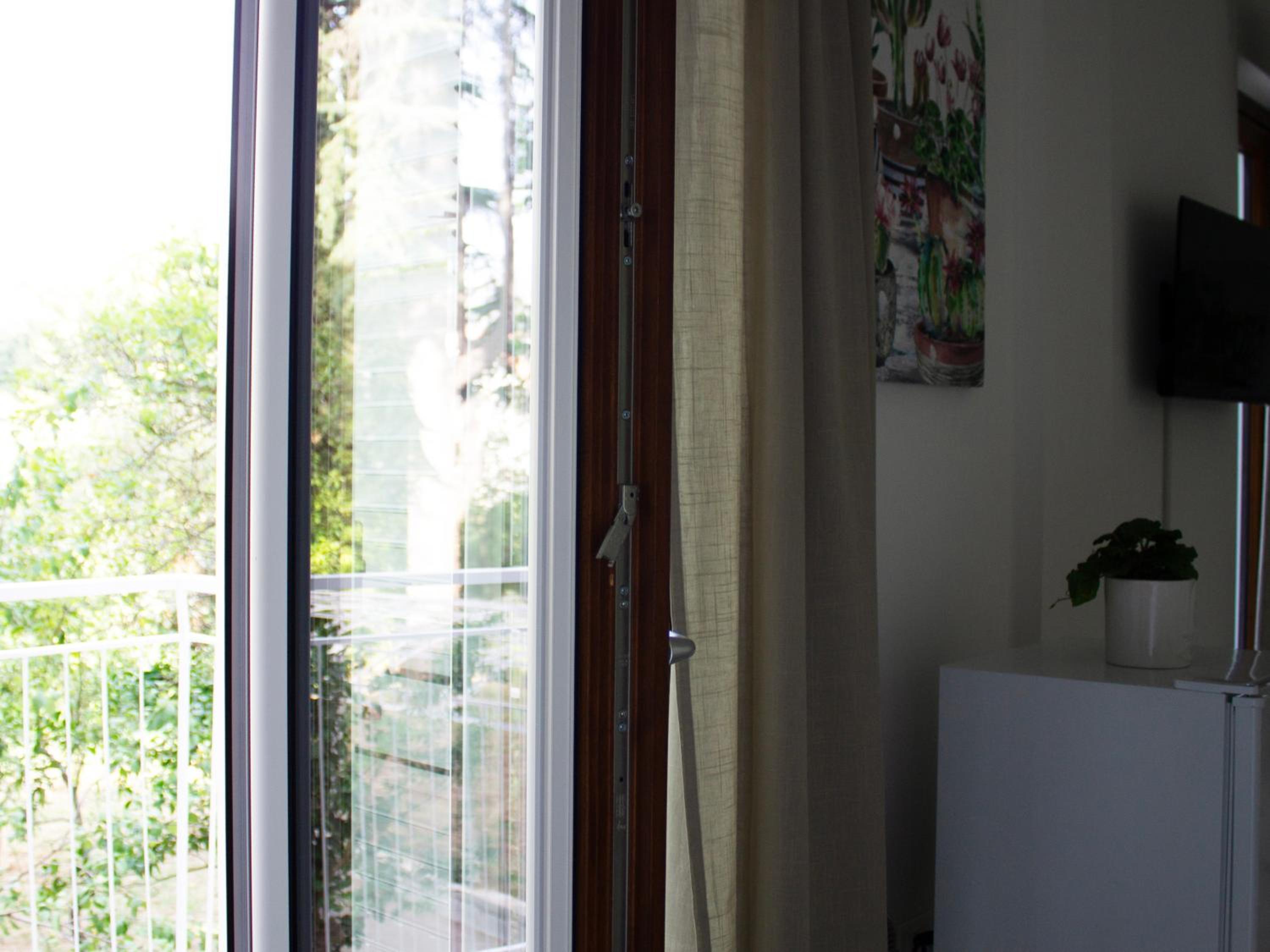 Photo 37