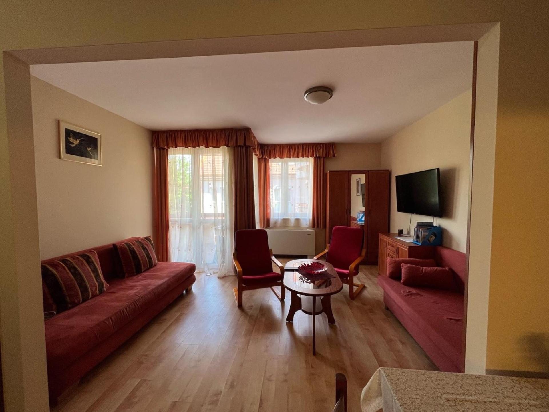 Kolibri Apartman, Hajdúszoboszló view 4