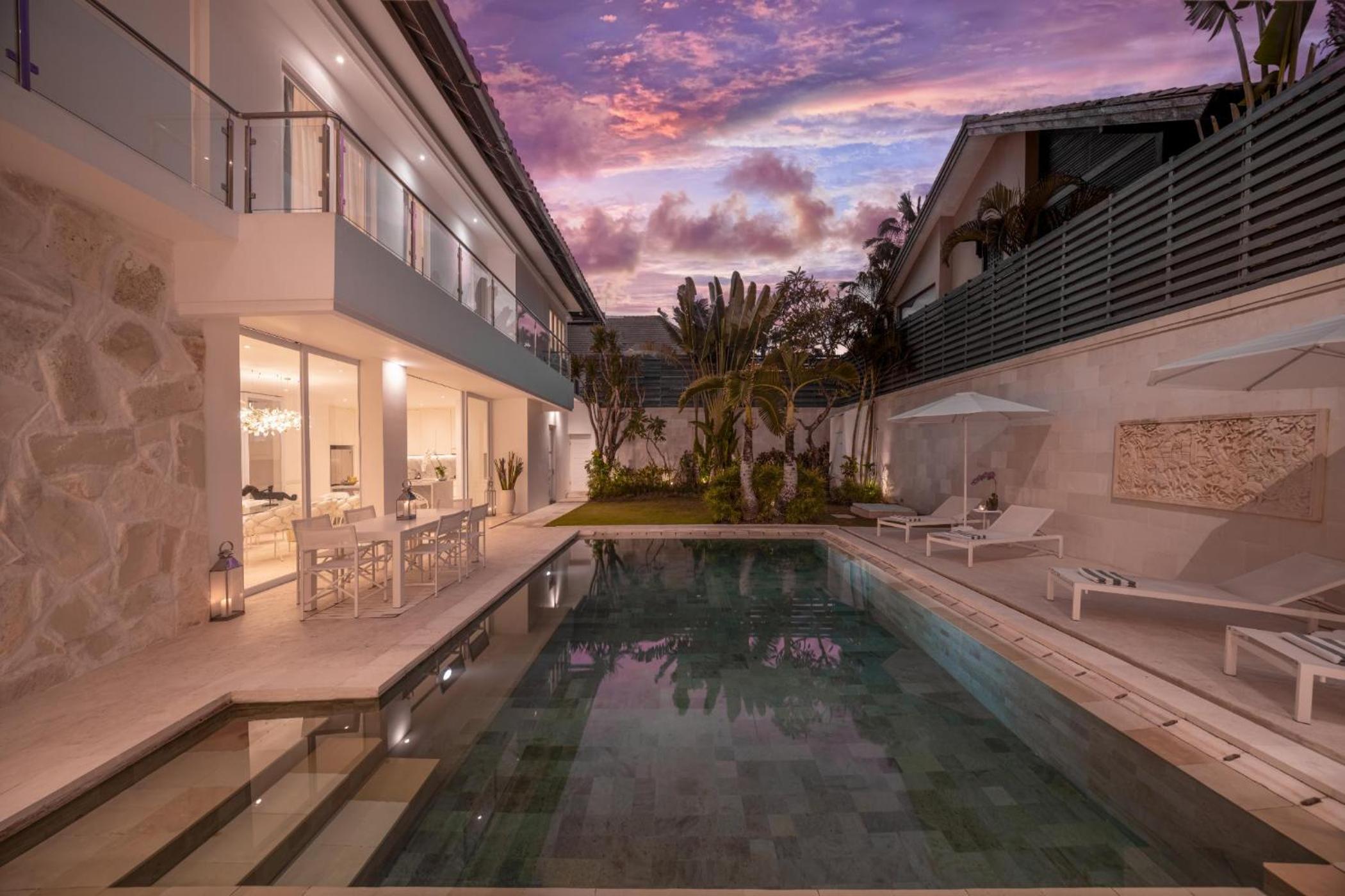 Villa Manis Cantik view 4