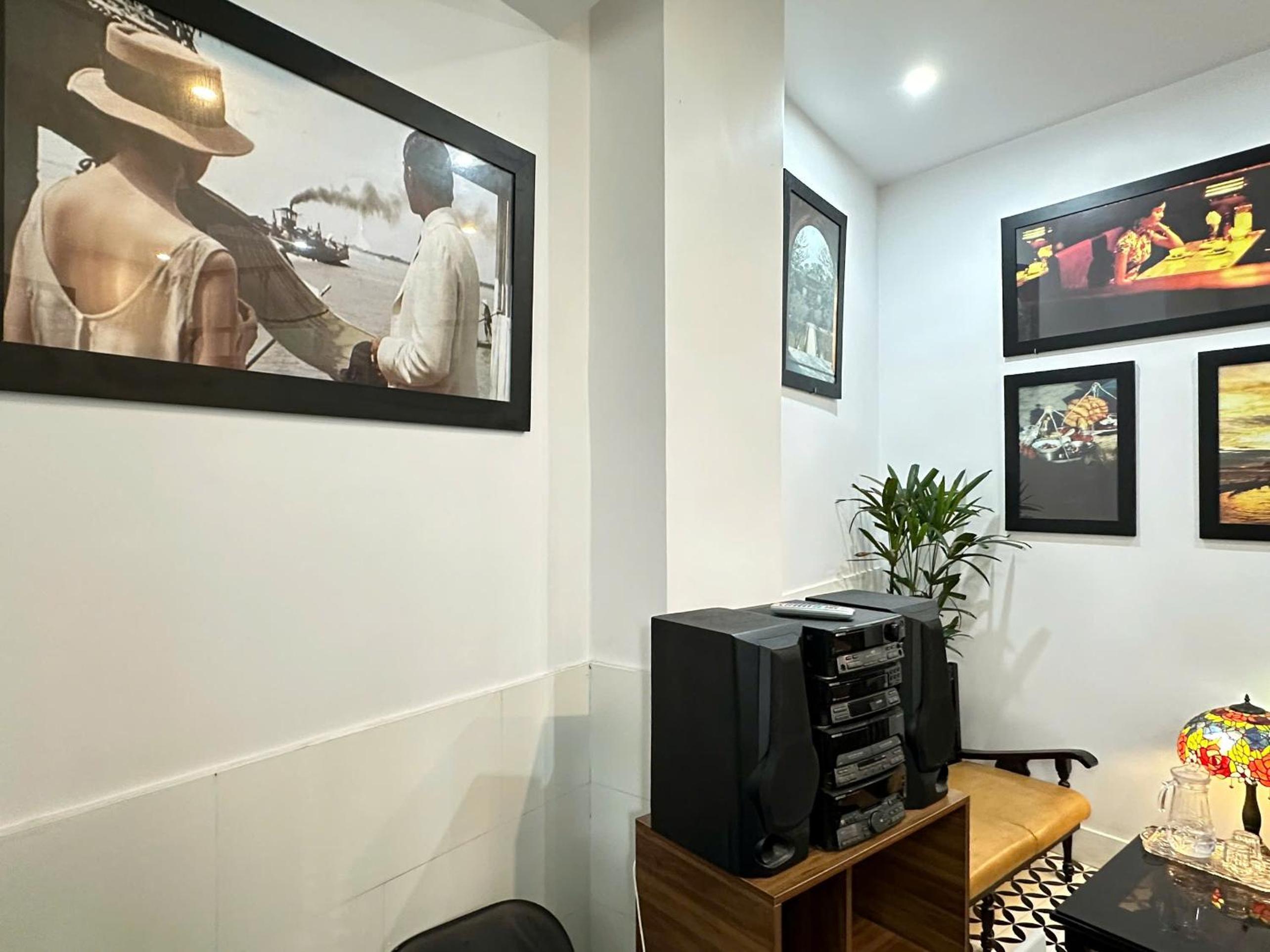 Nineties homestay