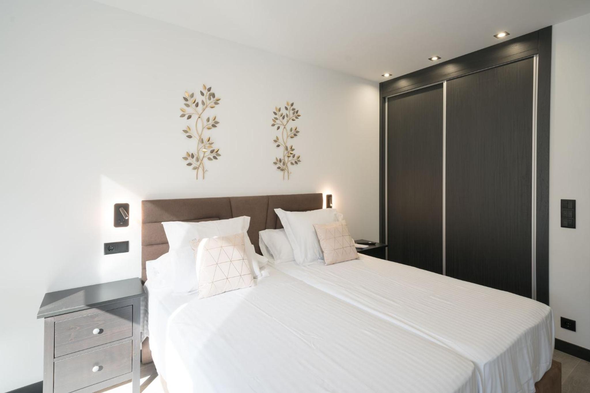 Apartamentos GO La Circular - Parking Gratuito