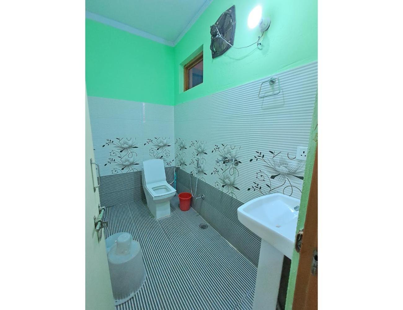 Photo 23