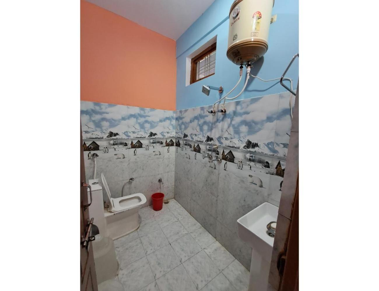 Photo 16