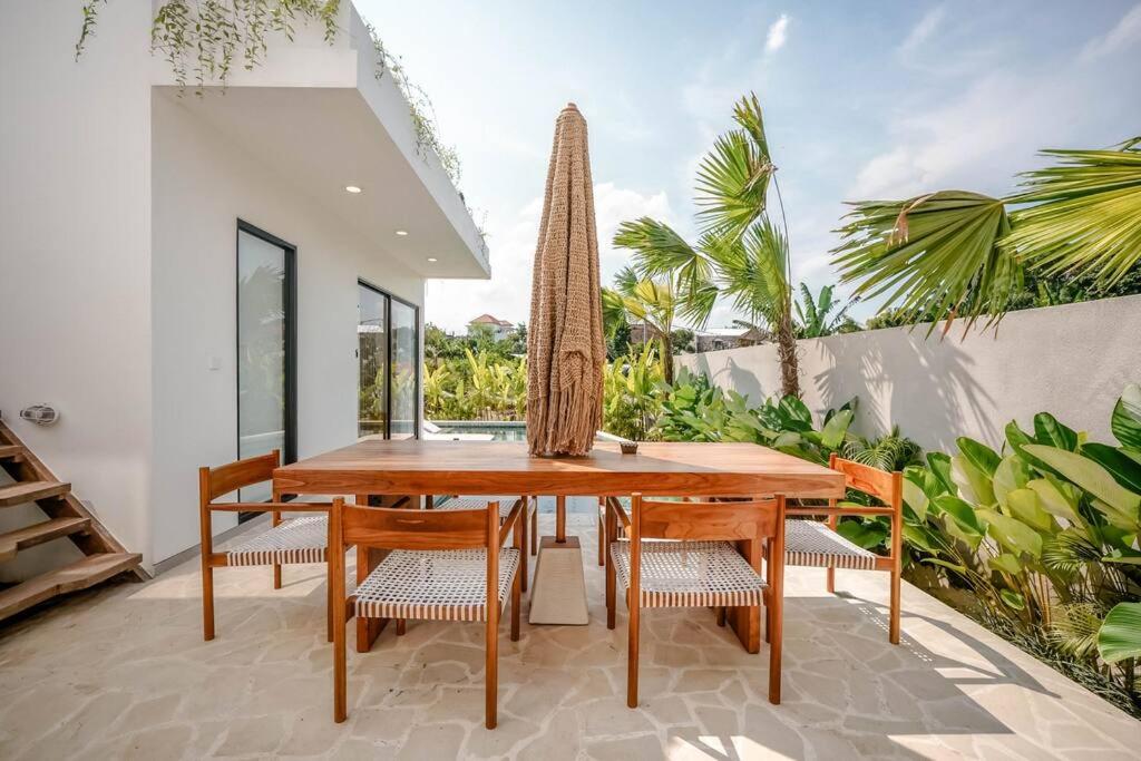 Maison Coucou - Modern Minimalist 3BR Villa near Tanah Lot view 3