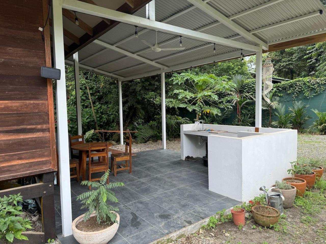 Casa Luminosa jungle villa