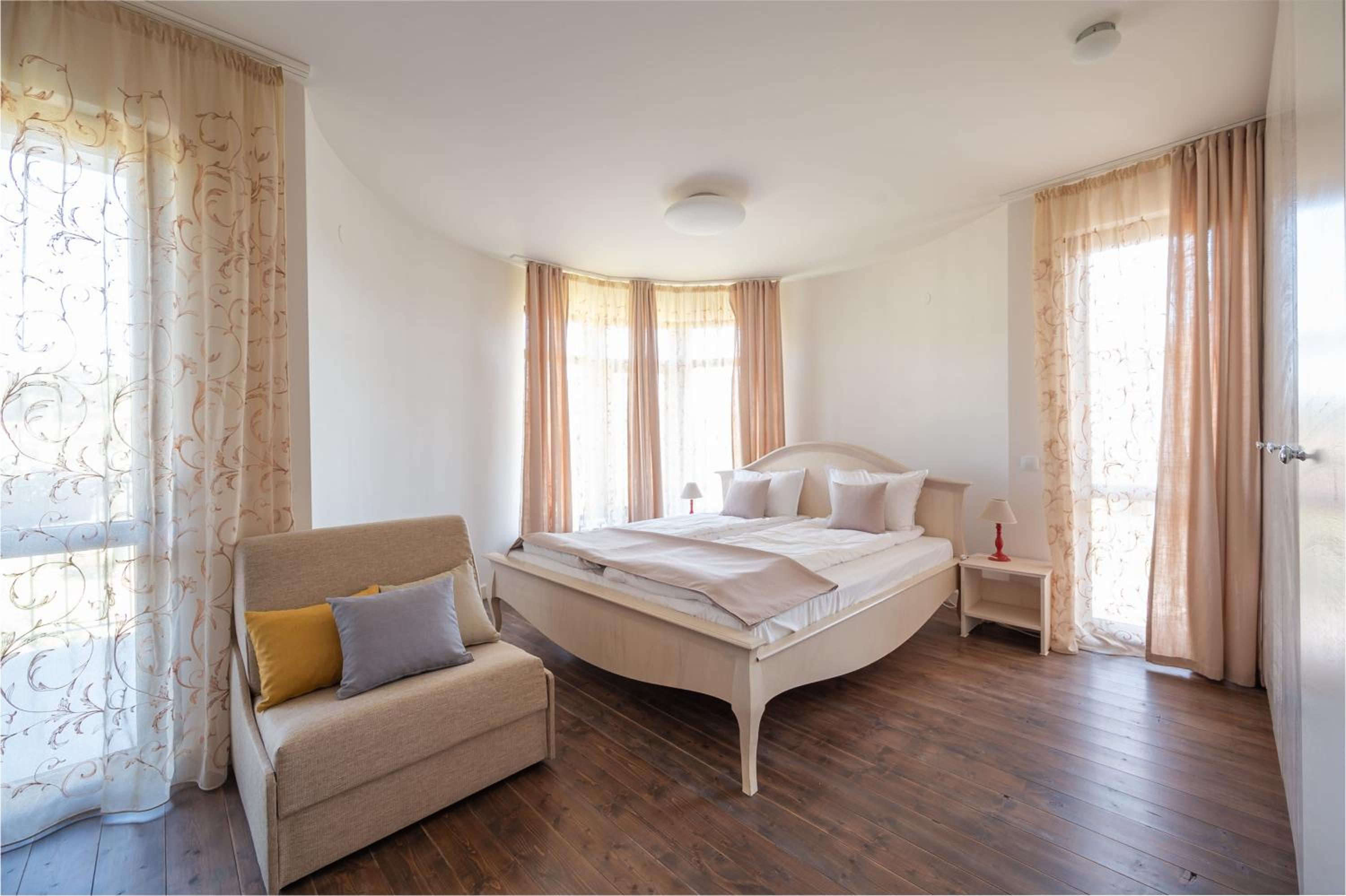 KATERINA guest house