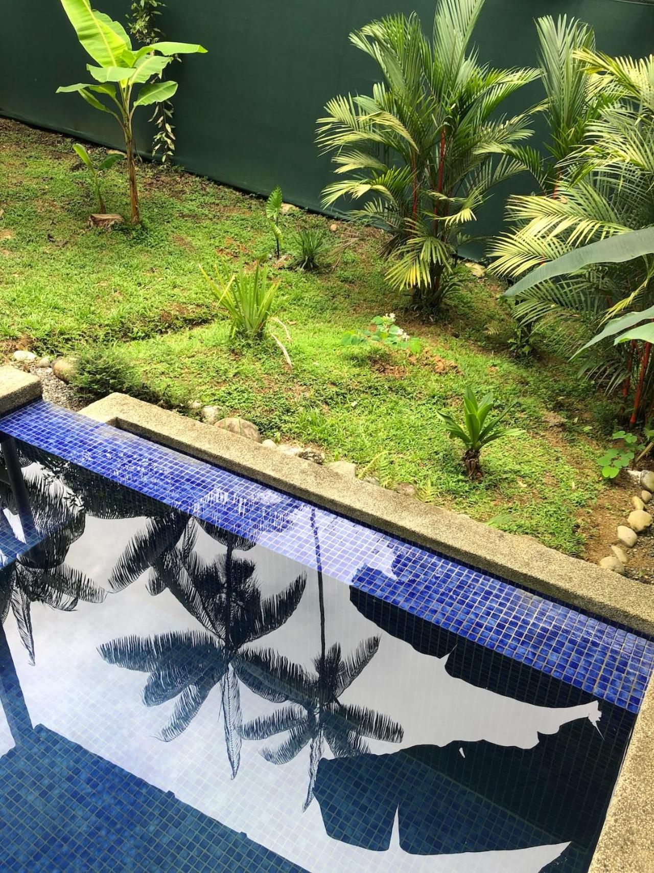 Casa Luminosa jungle villa