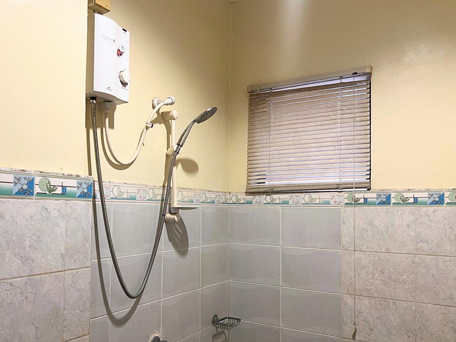 Manora Apartment