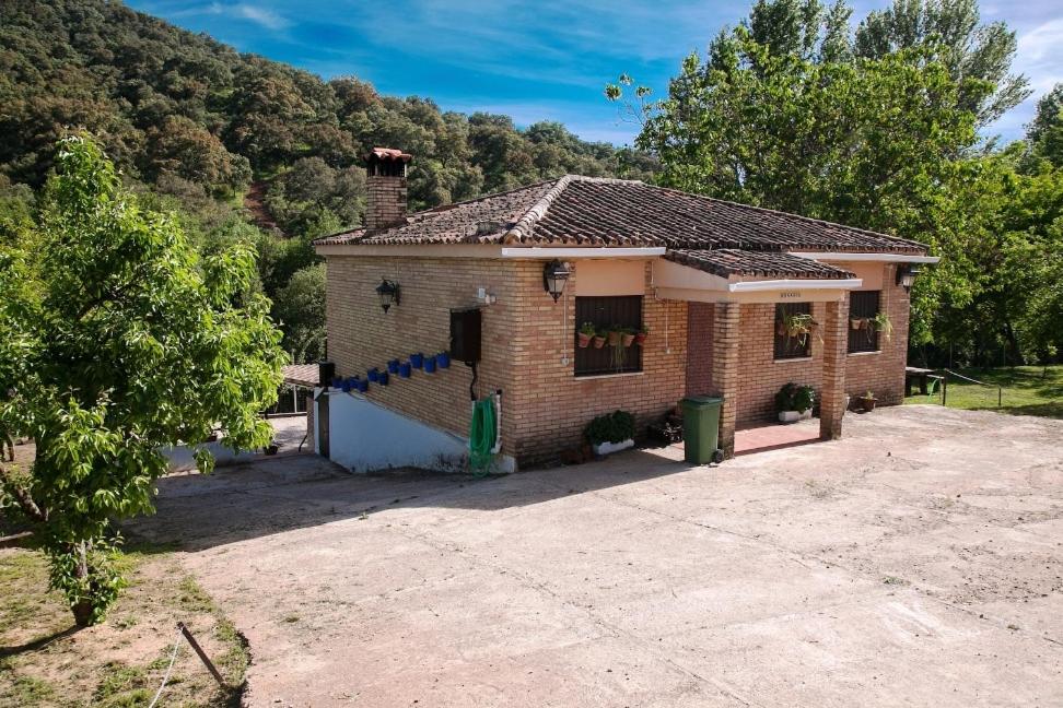 Casa Rural Orilla del Hueznar