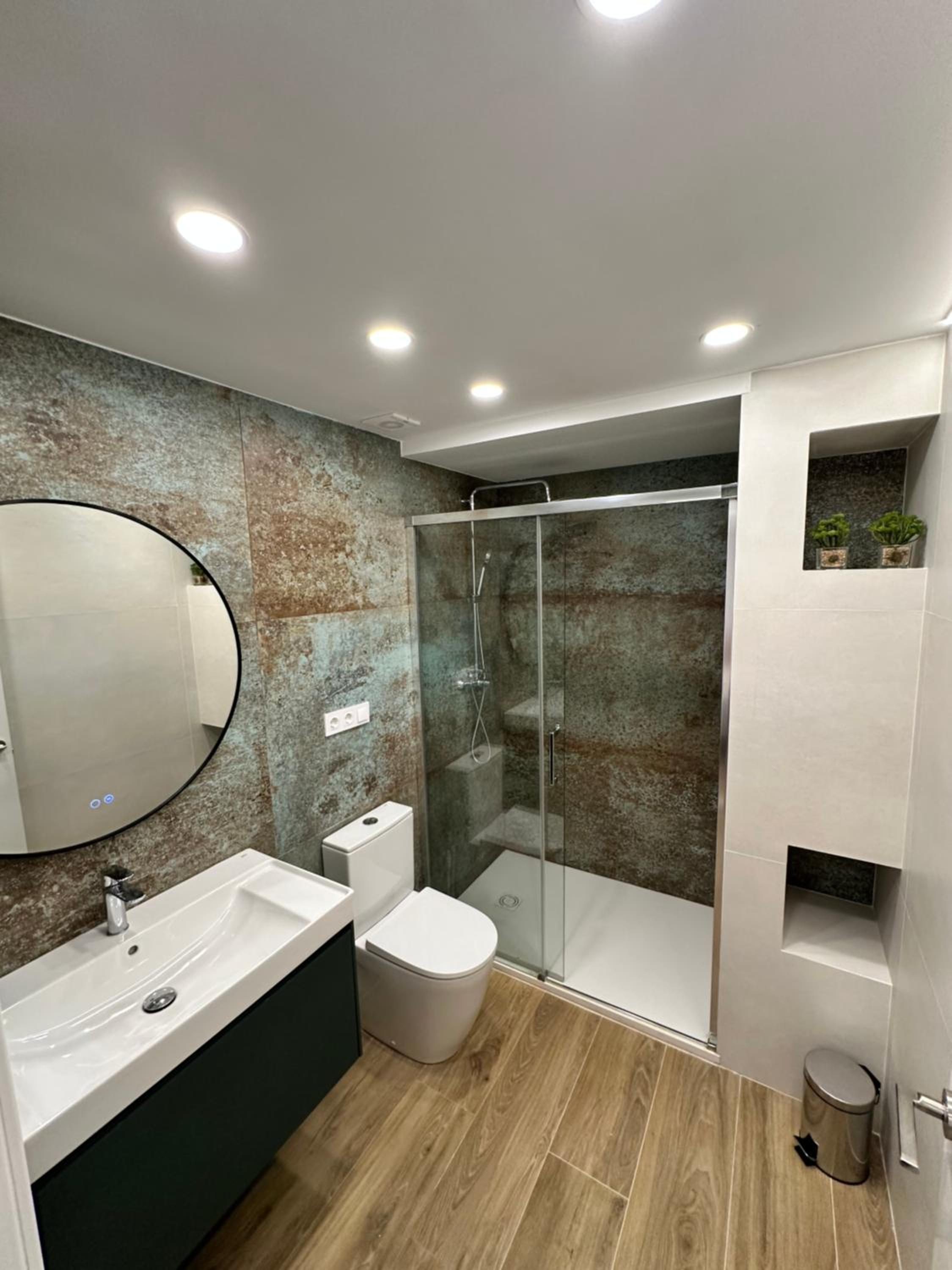 LOFT Accommodative B en Valencia — bathroom