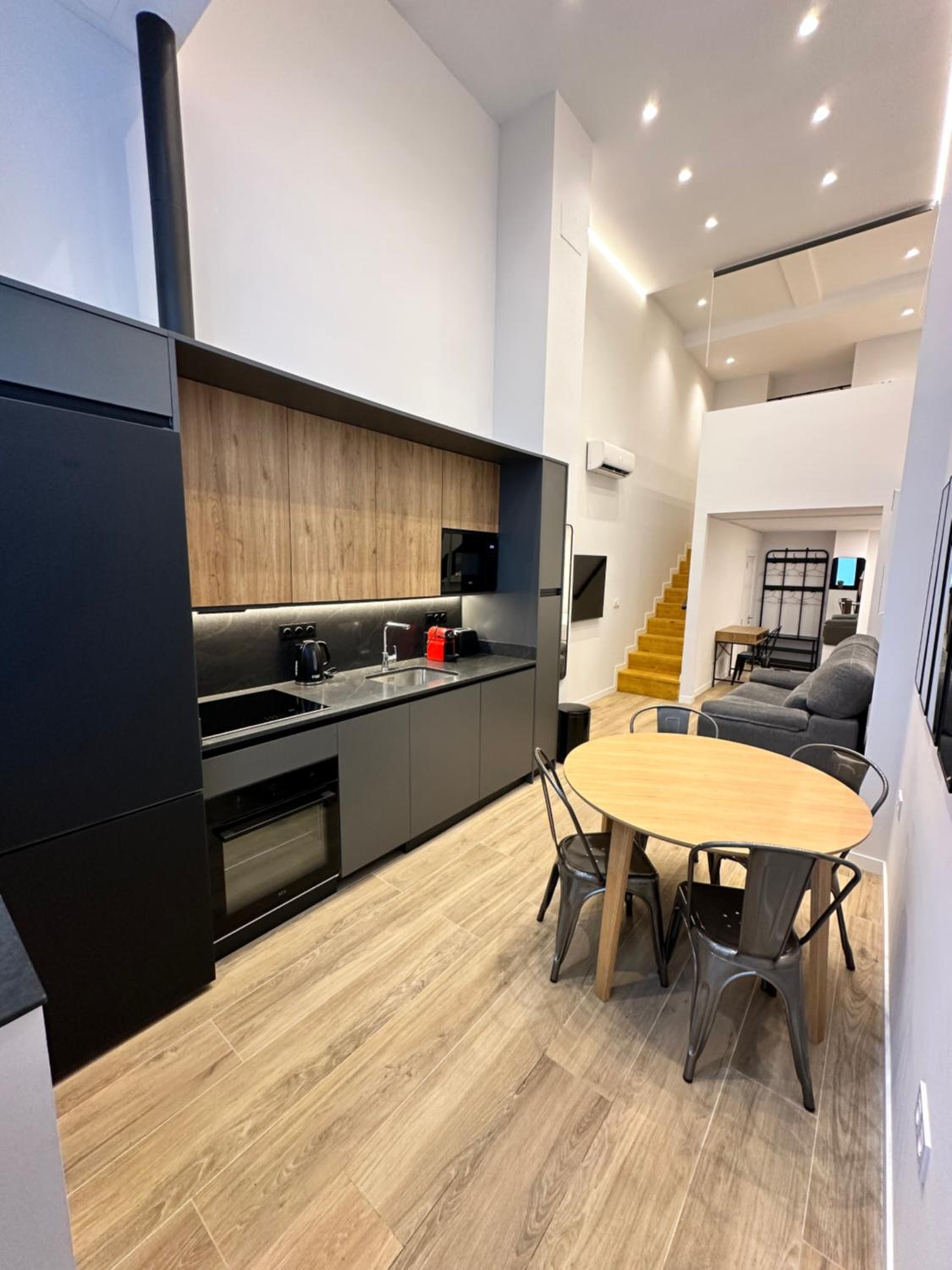 LOFT Accommodative B en Valencia — kitchen