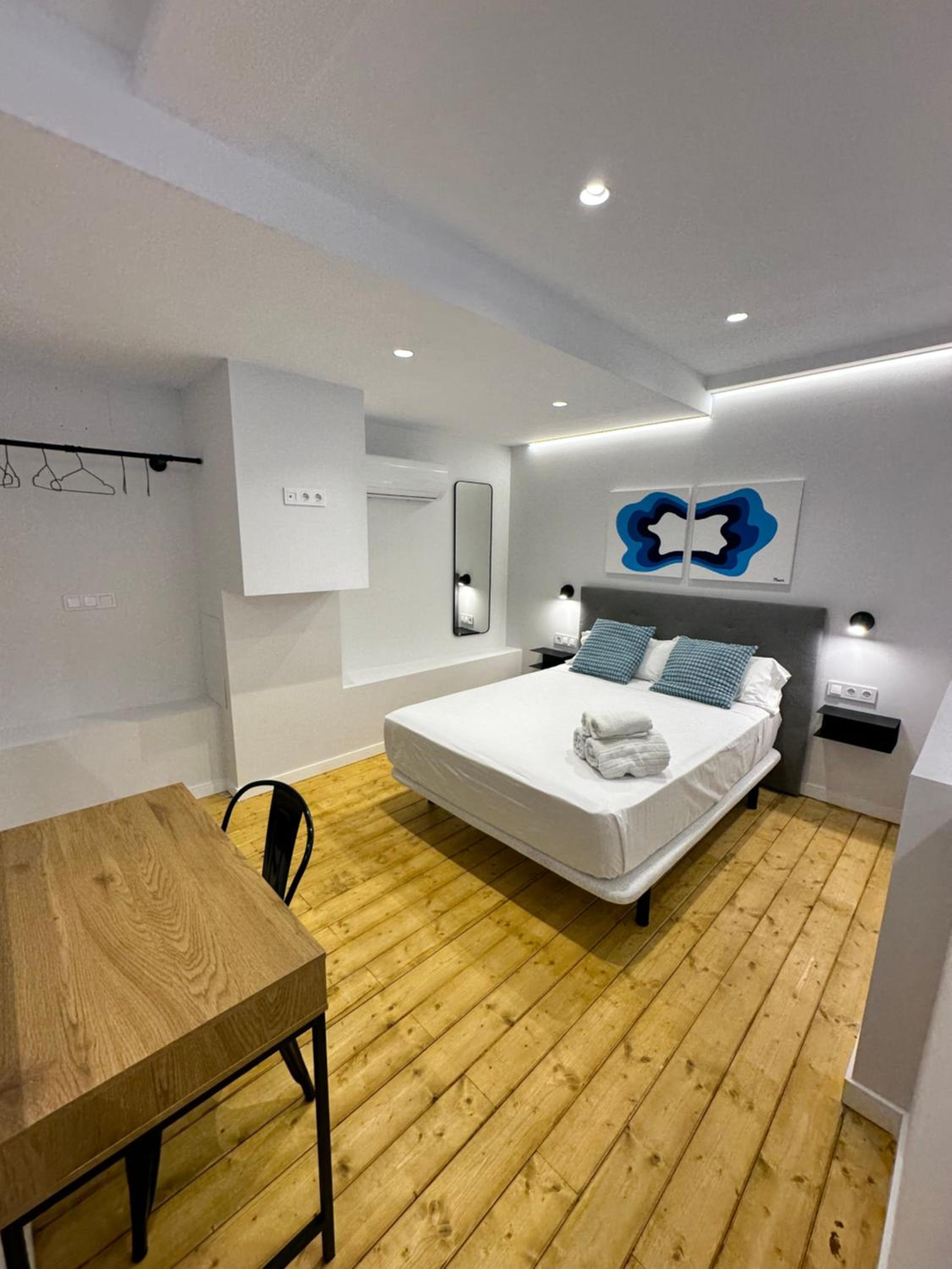 LOFT Accommodative B en Valencia — hotel room