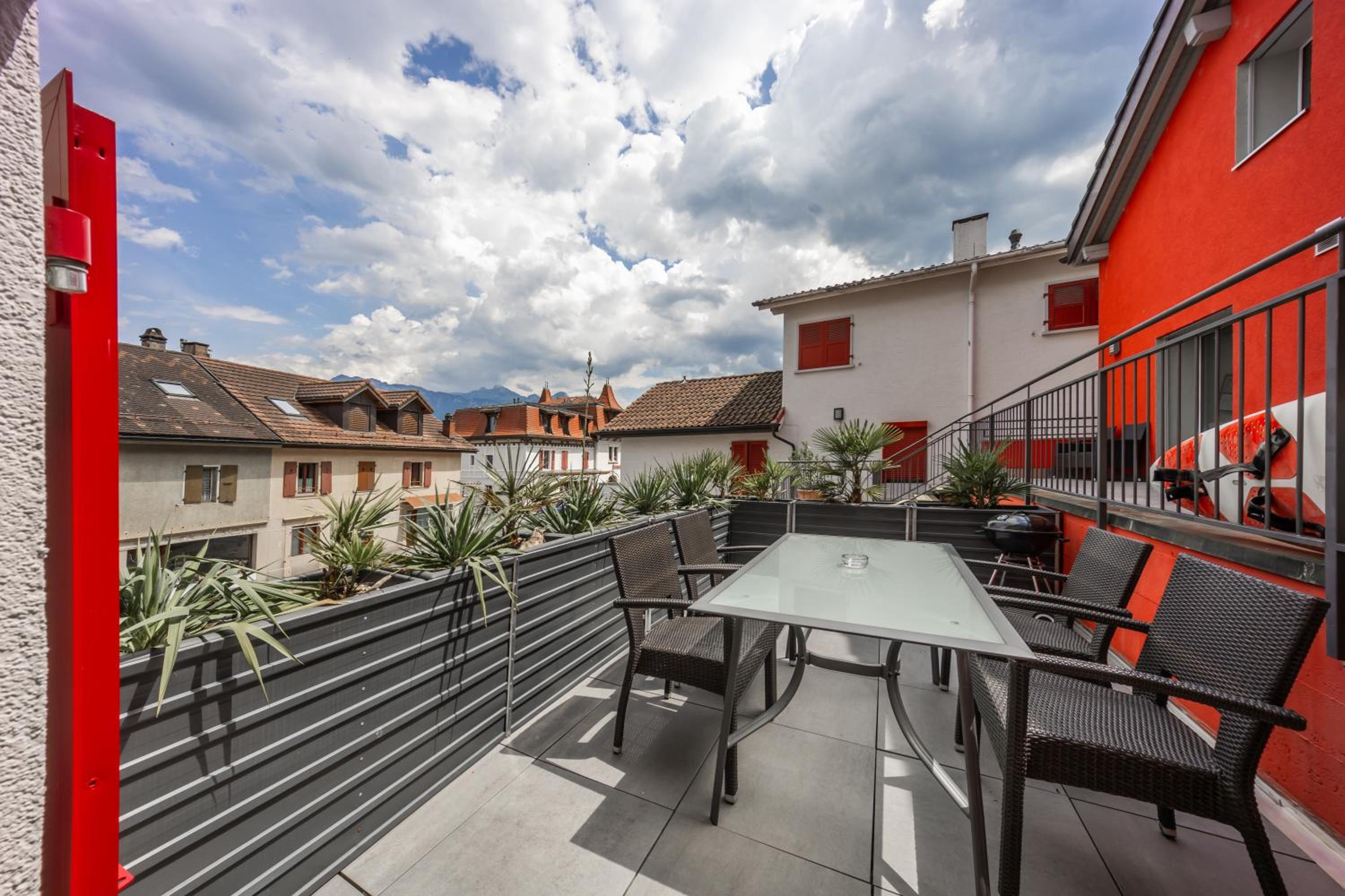 balance & terrace