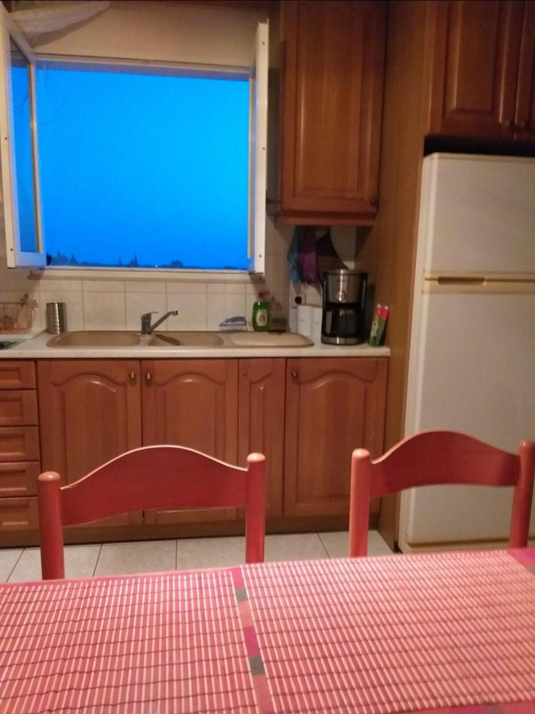 Photo 52