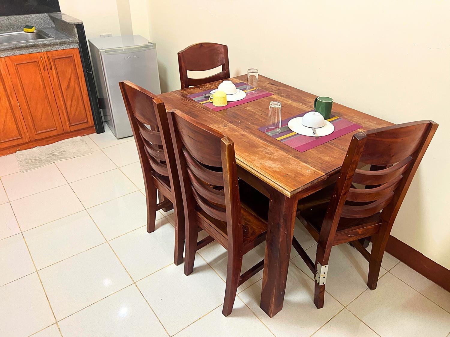 Manora Apartment