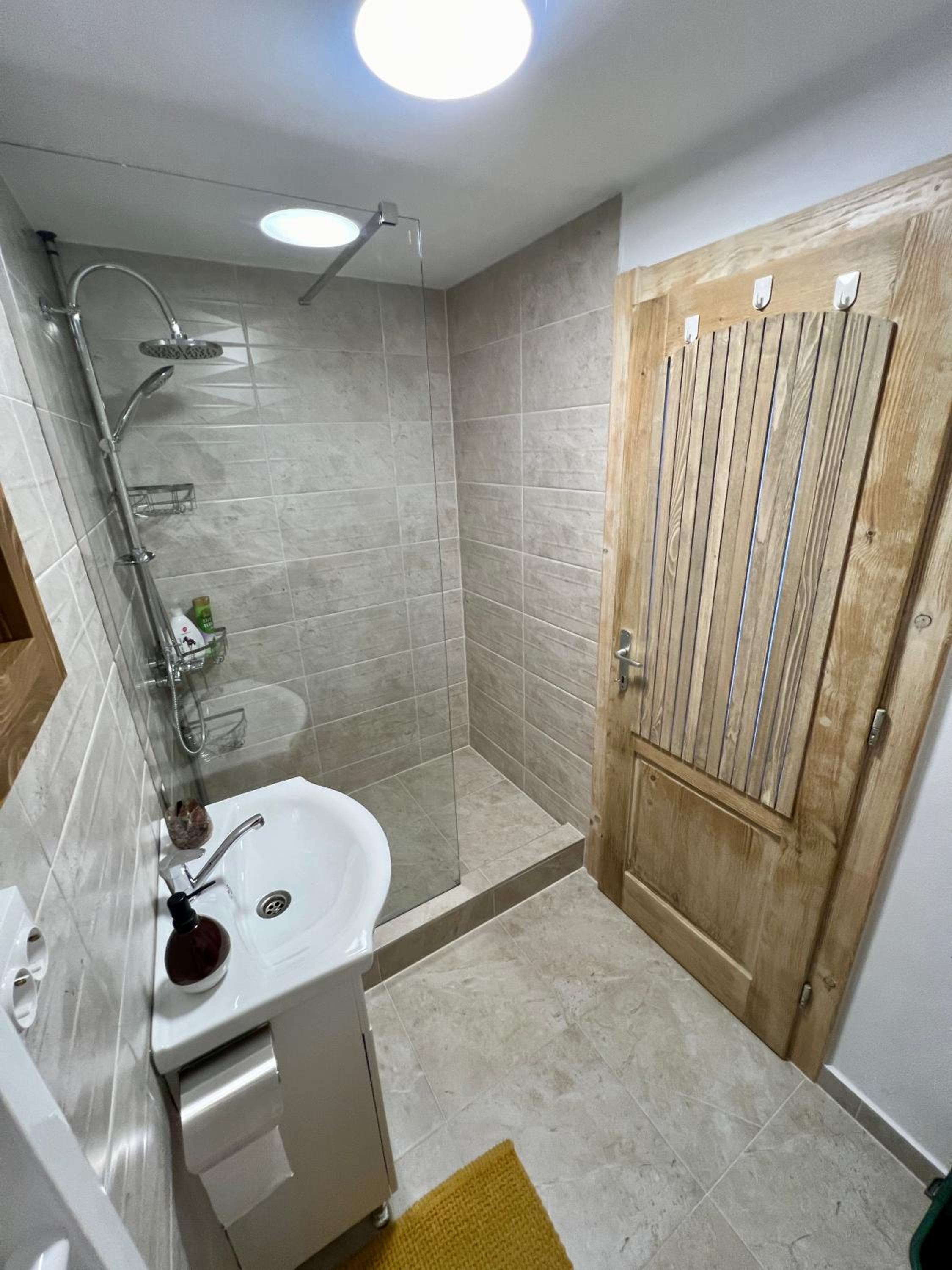 Casa Matteo - Rustic & cosy getaway in Zărnești, photo 12