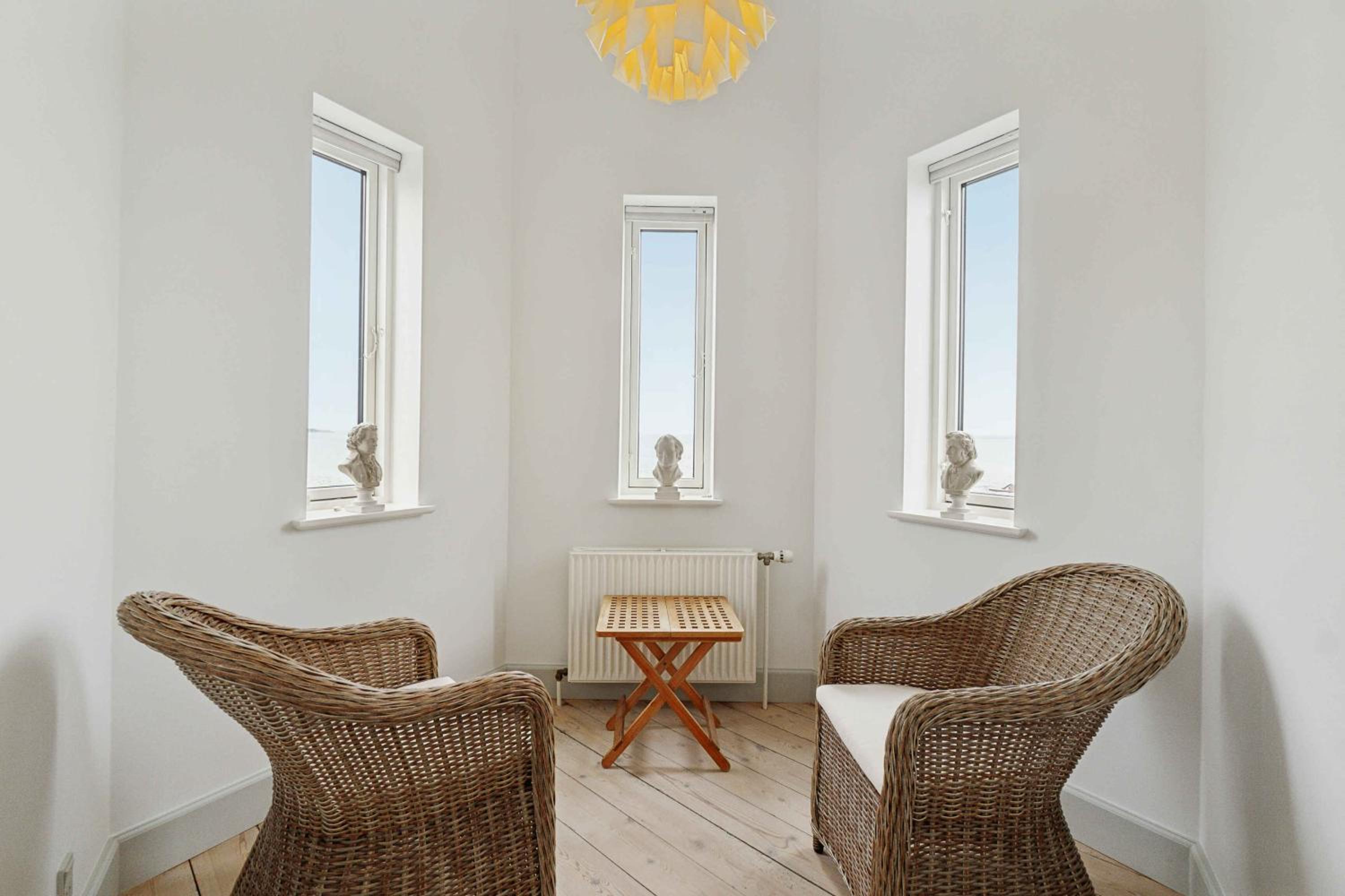 Exclusive Villa With Panorama And Beach Pavilion