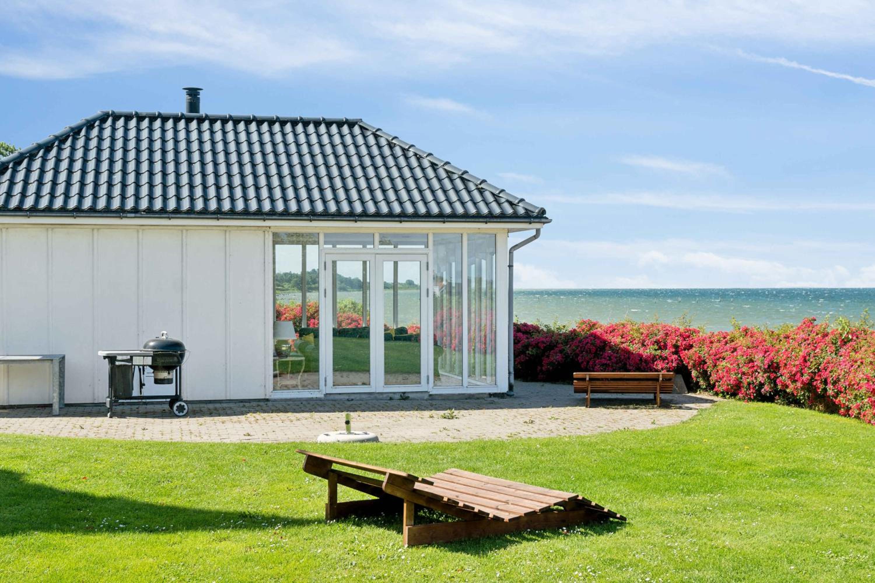 Exclusive Villa With Panorama And Beach Pavilion