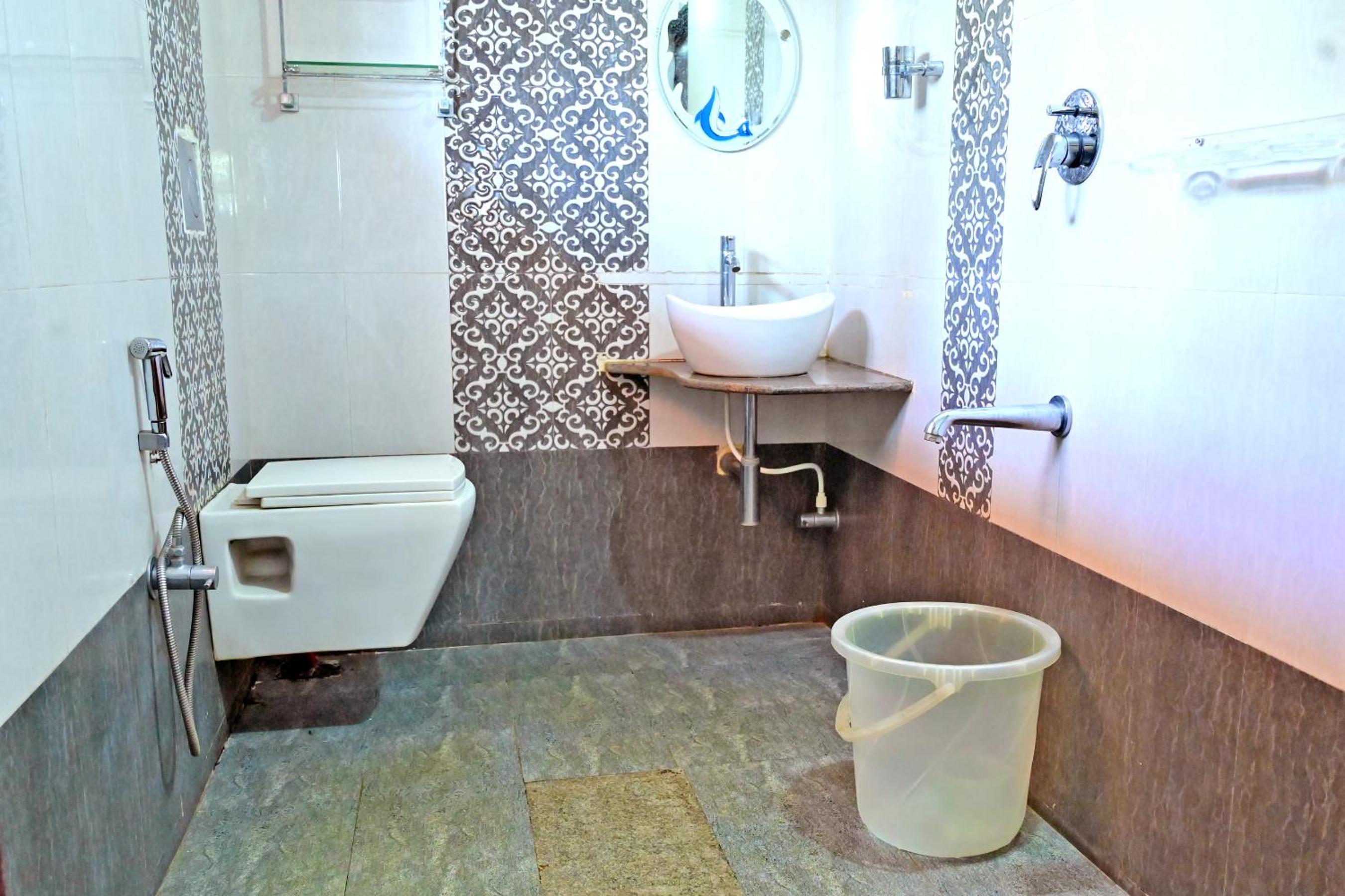 Photo 15
