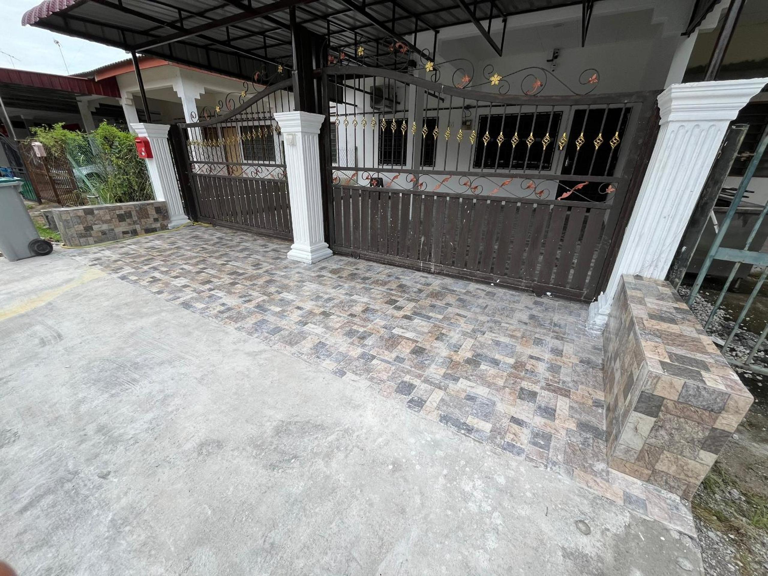 HOMESTAY Al-AMIN BATU PAHAT photo 2