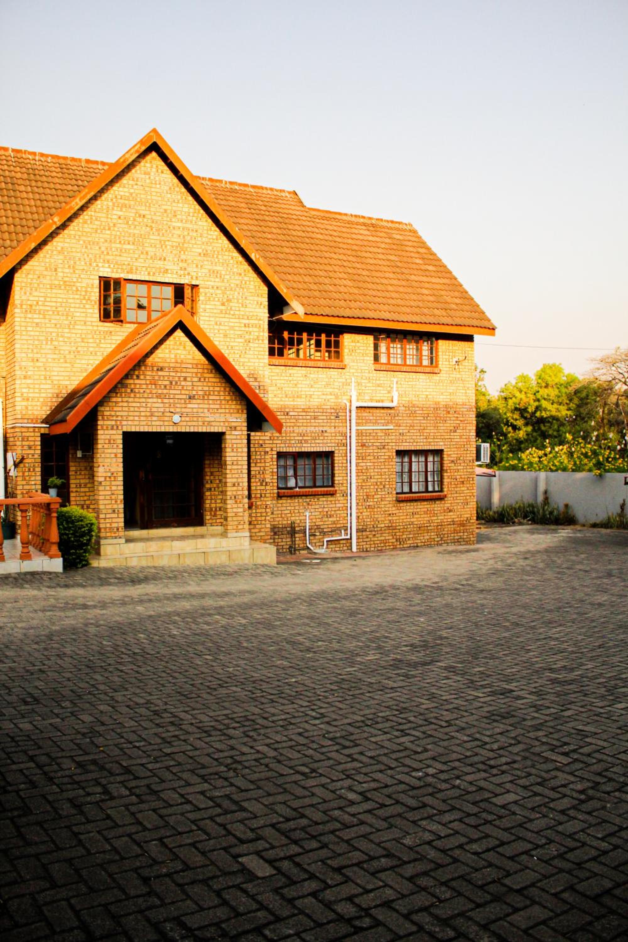 Fourways Guest House