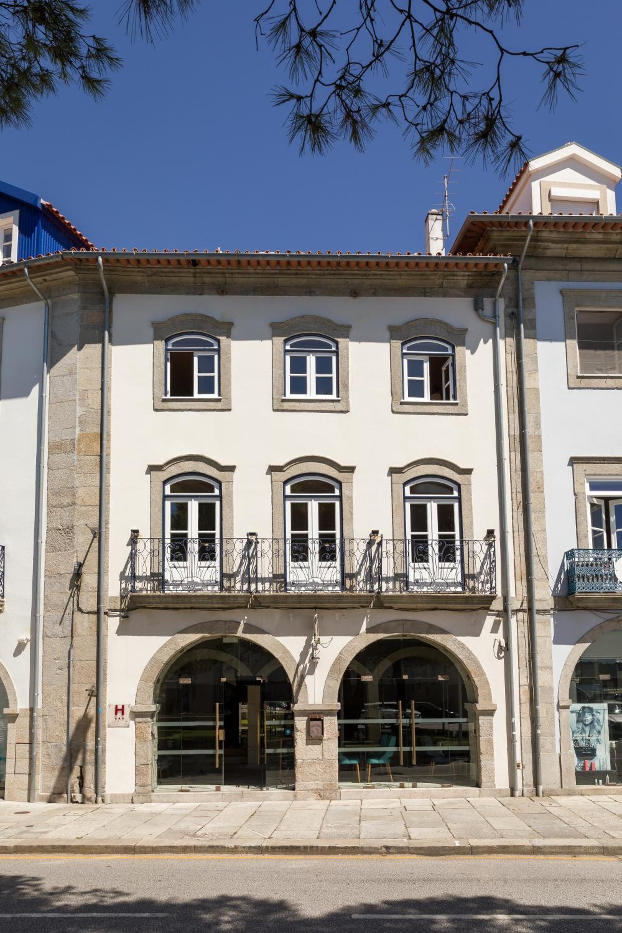 Hotel Margarida Da Praça - Image 1