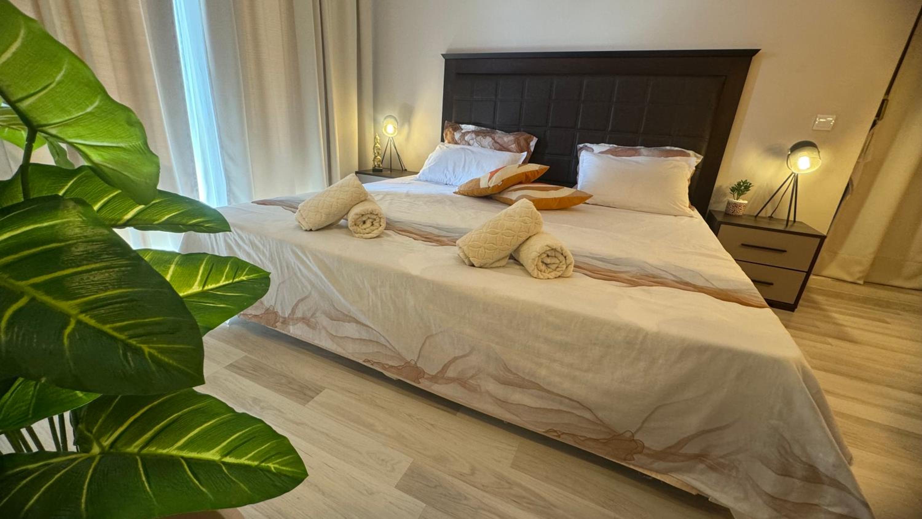 Luxury sea view, 5star Barcelo on Beach