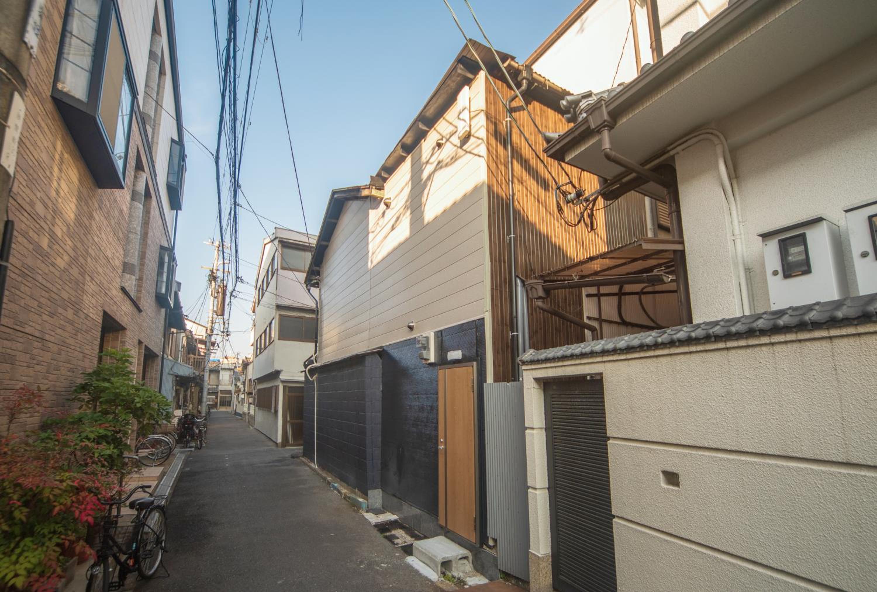 xxing - 2ppl House 5min to Subway