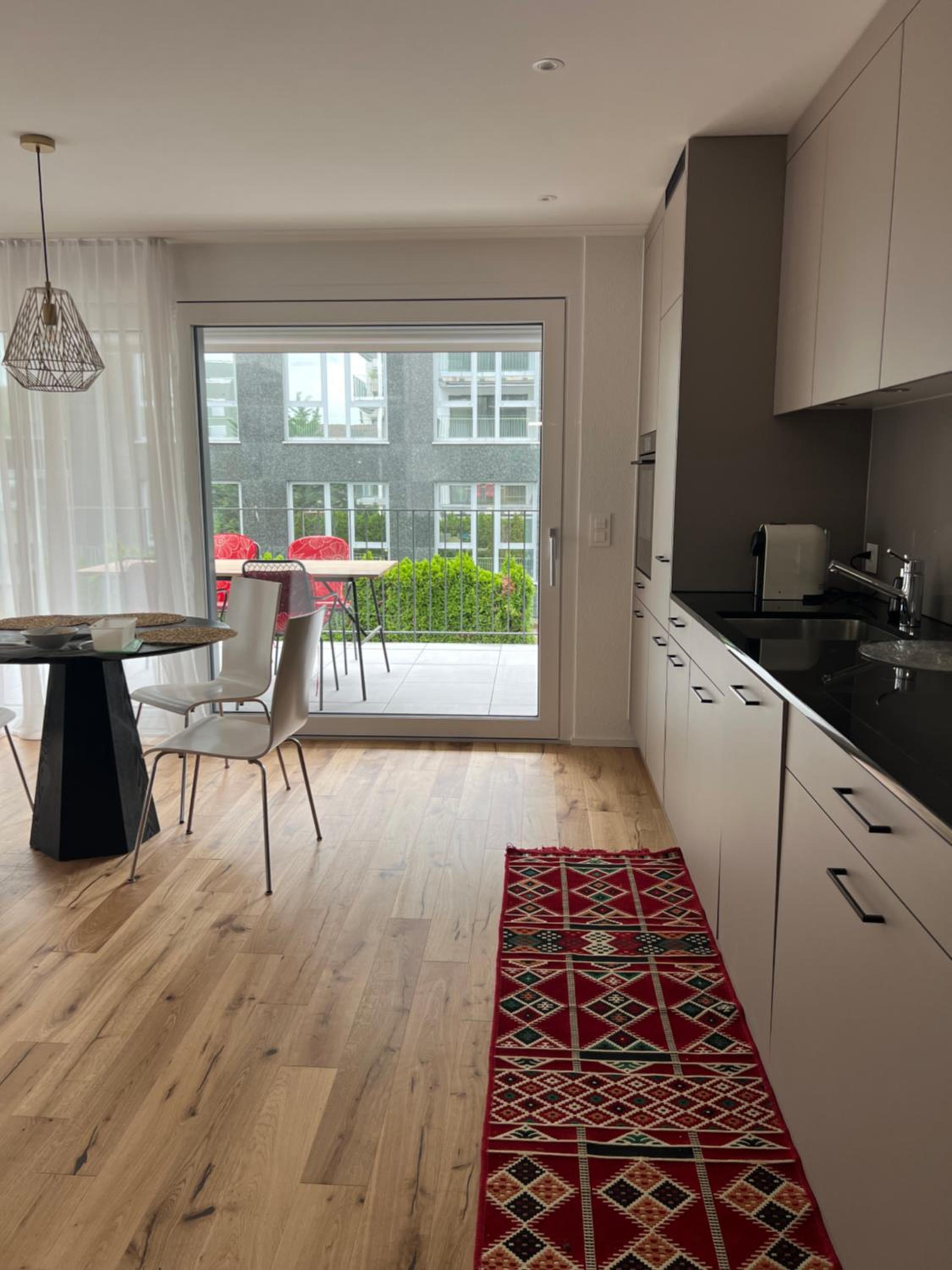 Modern Luxury Apartment Near Airport & Zurich City