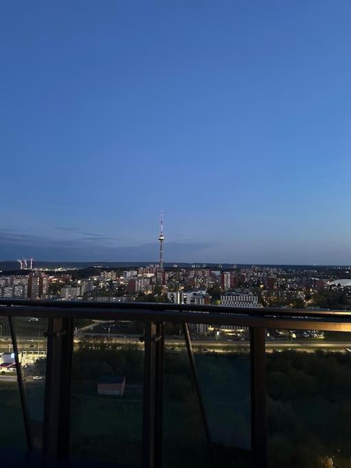 Skylum 17th Floor Apartment view 4
