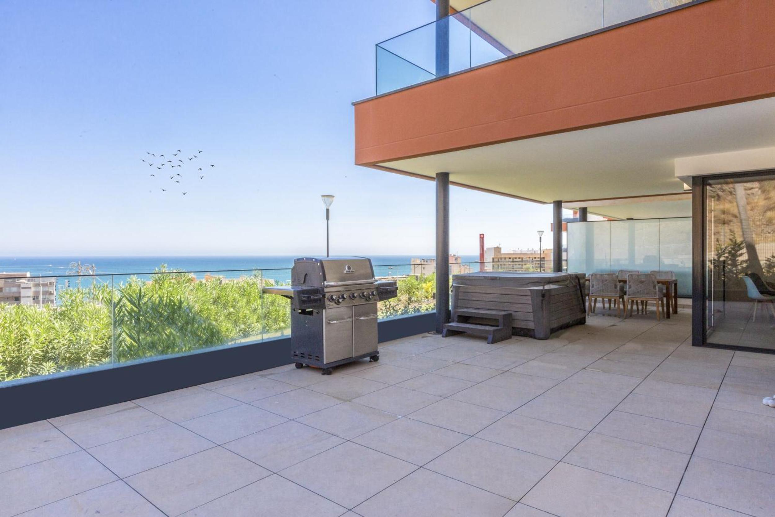 ViVi Homes - Boa Pool, Terrace & Sea View