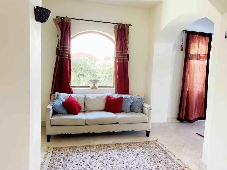 Private Villa with heated pool and lagoon
