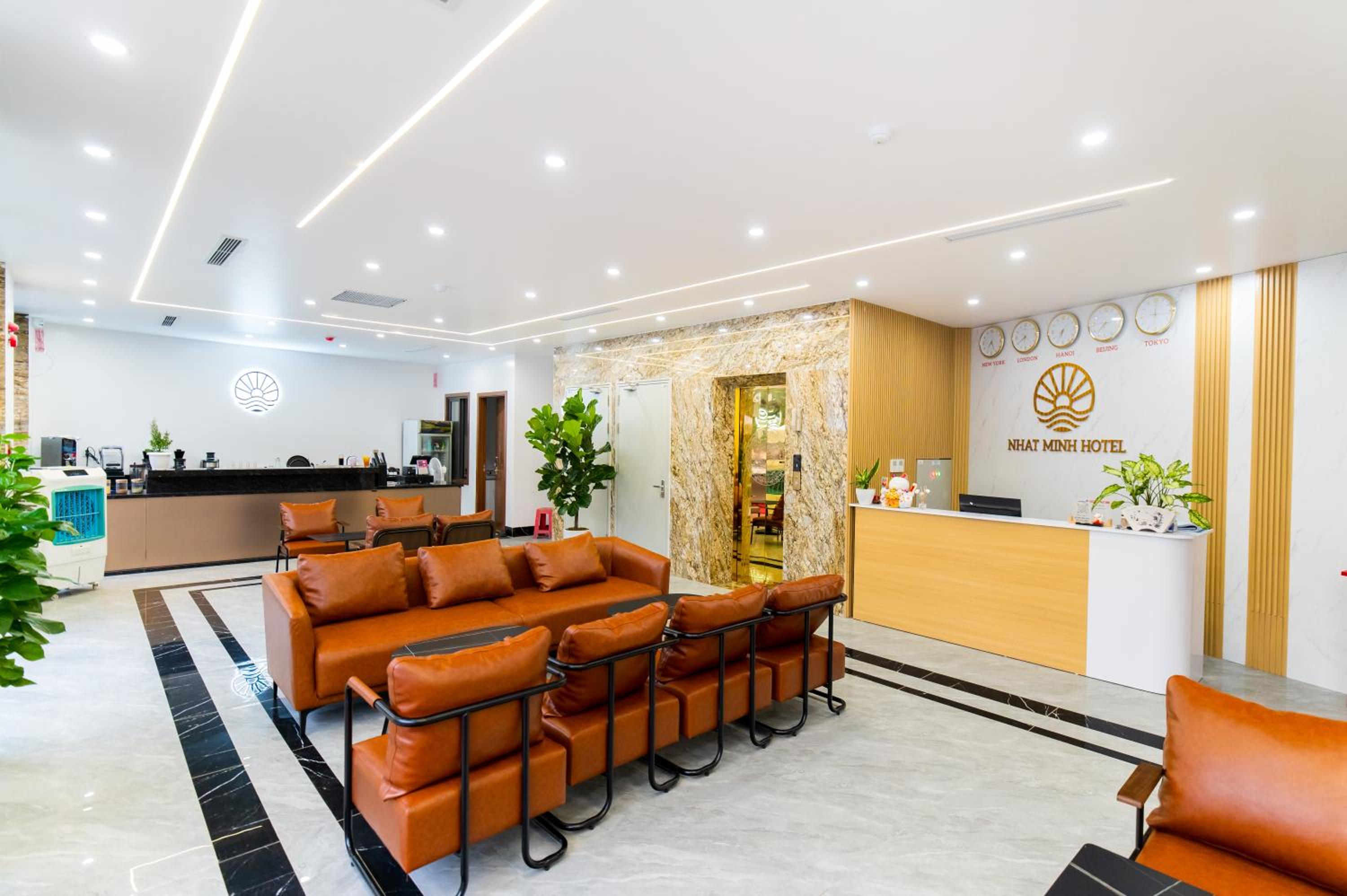 Nhật Minh Hotel - Lạng Sơn