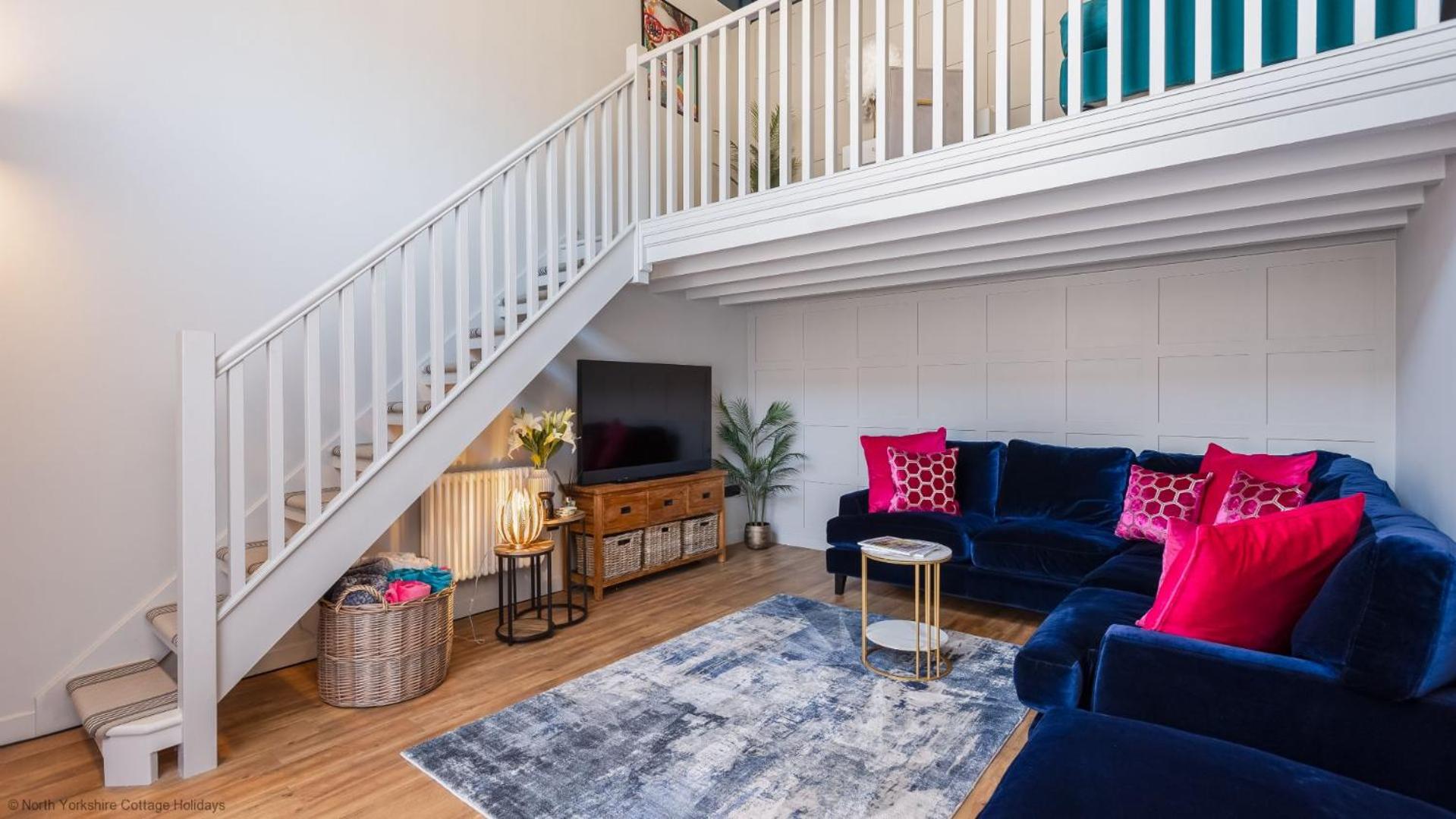 Dovecote House - Luxury Town House - Dog Friendly view 4