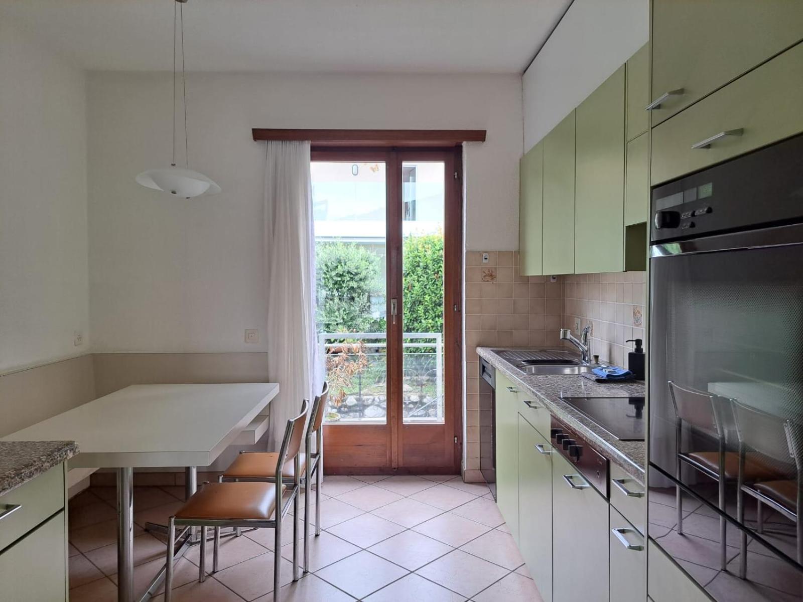 Miralago by Quokka 360 - Relaxing Apartment with Lake View Garden