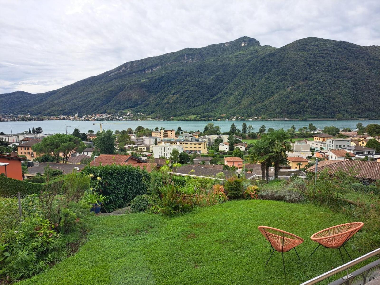 Miralago by Quokka 360 - Relaxing Apartment with Lake View Garden