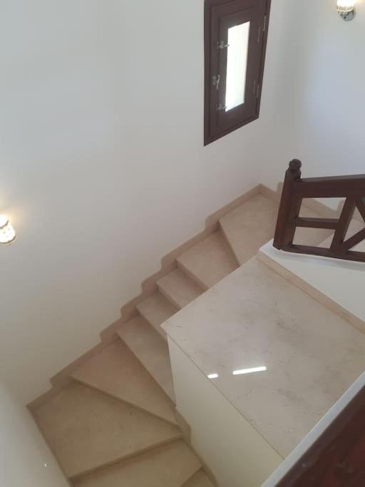 Villa, with heated Pool and Lagoon