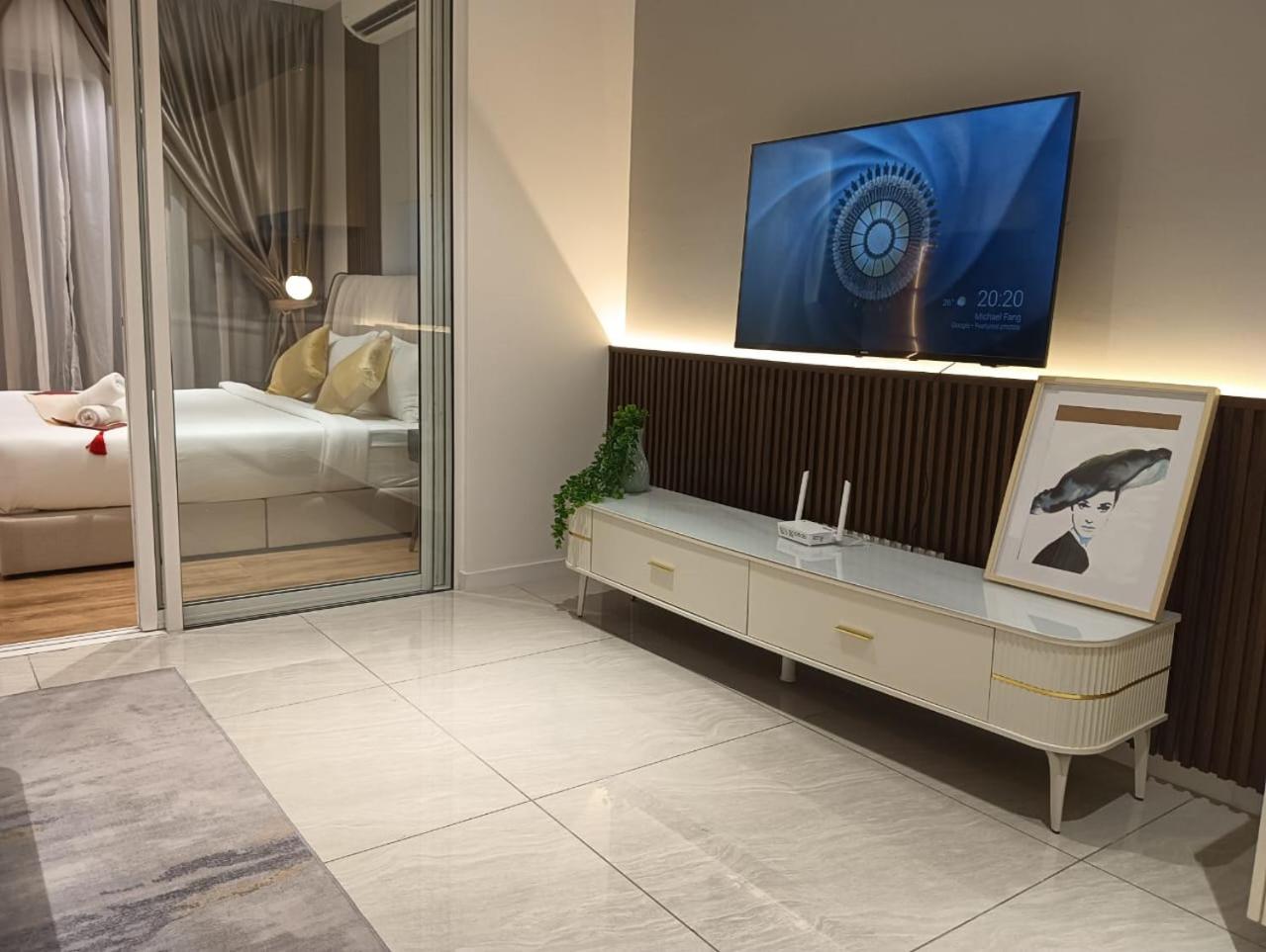 Balcony Suites Quill Residence
