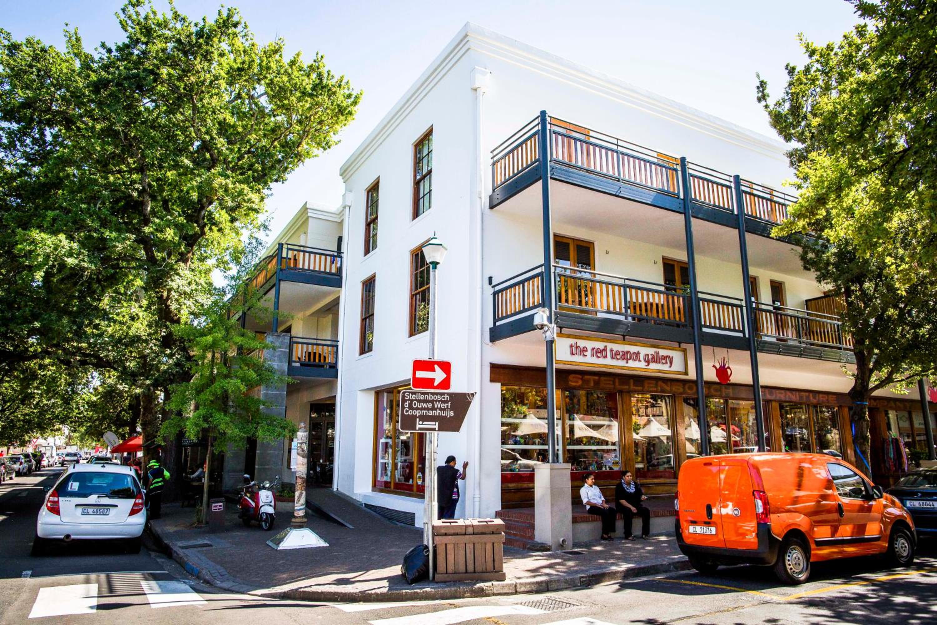 Hotel Nicara to Akker Collective - Image 1