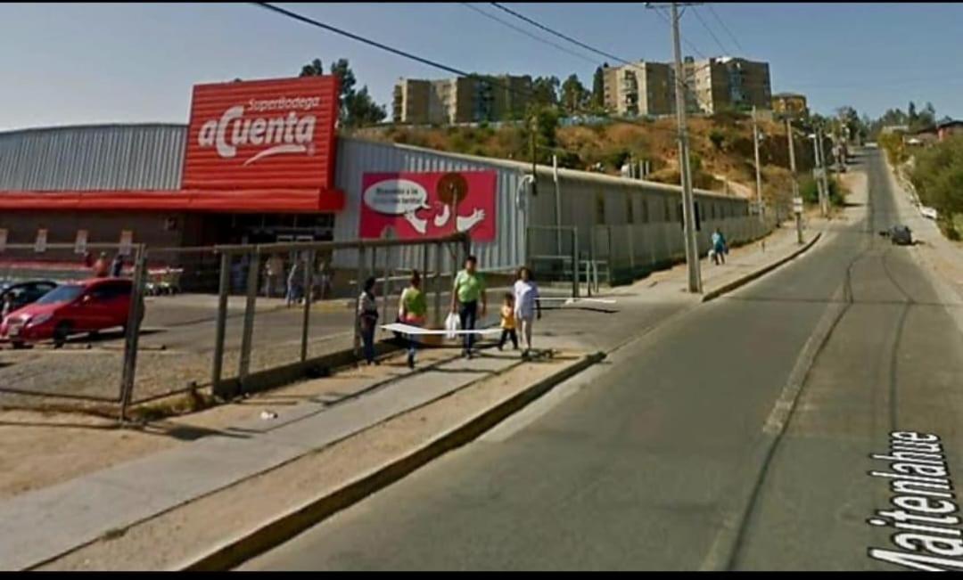 Acogedor, DEPTO 2 DORM, a 15 minutos playa