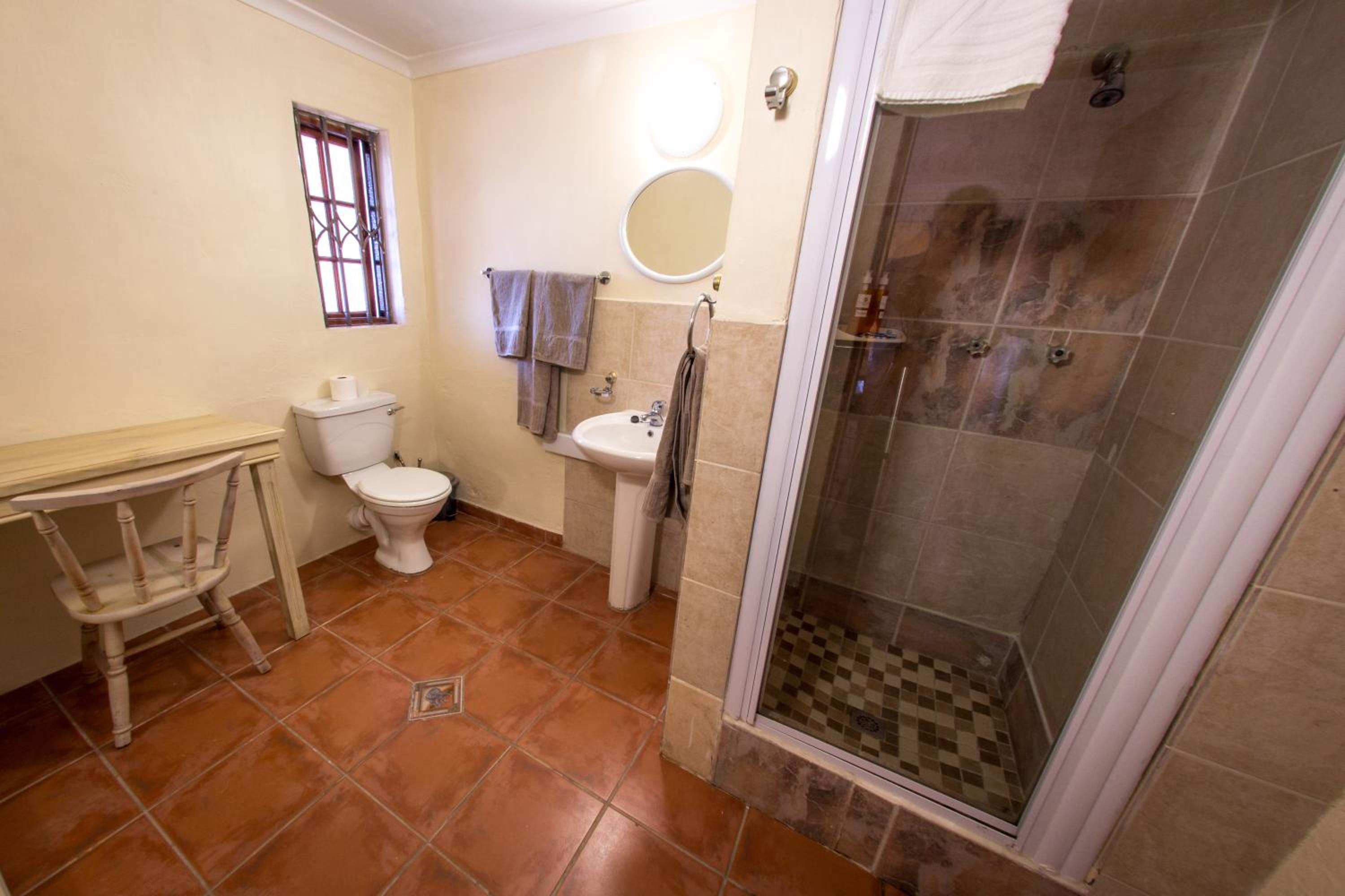 Winelands Villa Guesthouse and Cottages