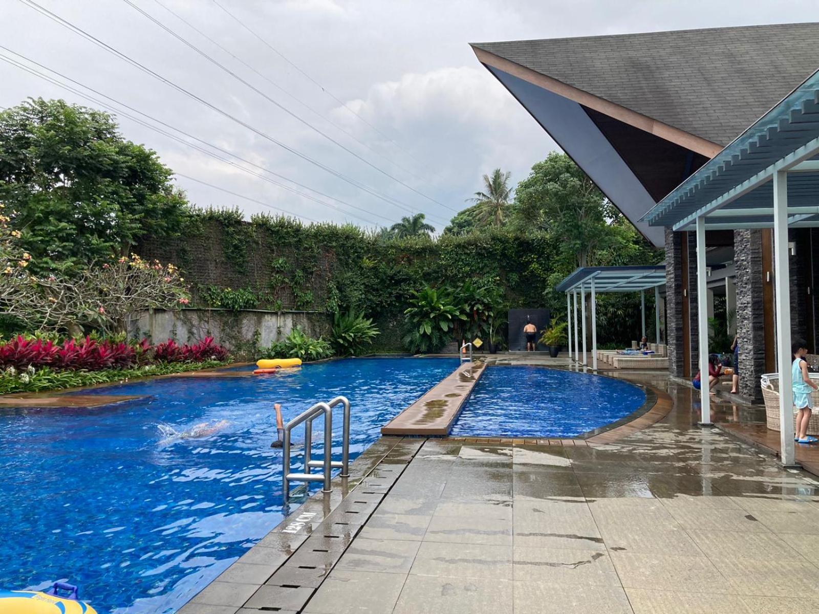 Vimala Hills BroVard Sixteen Villa view 2