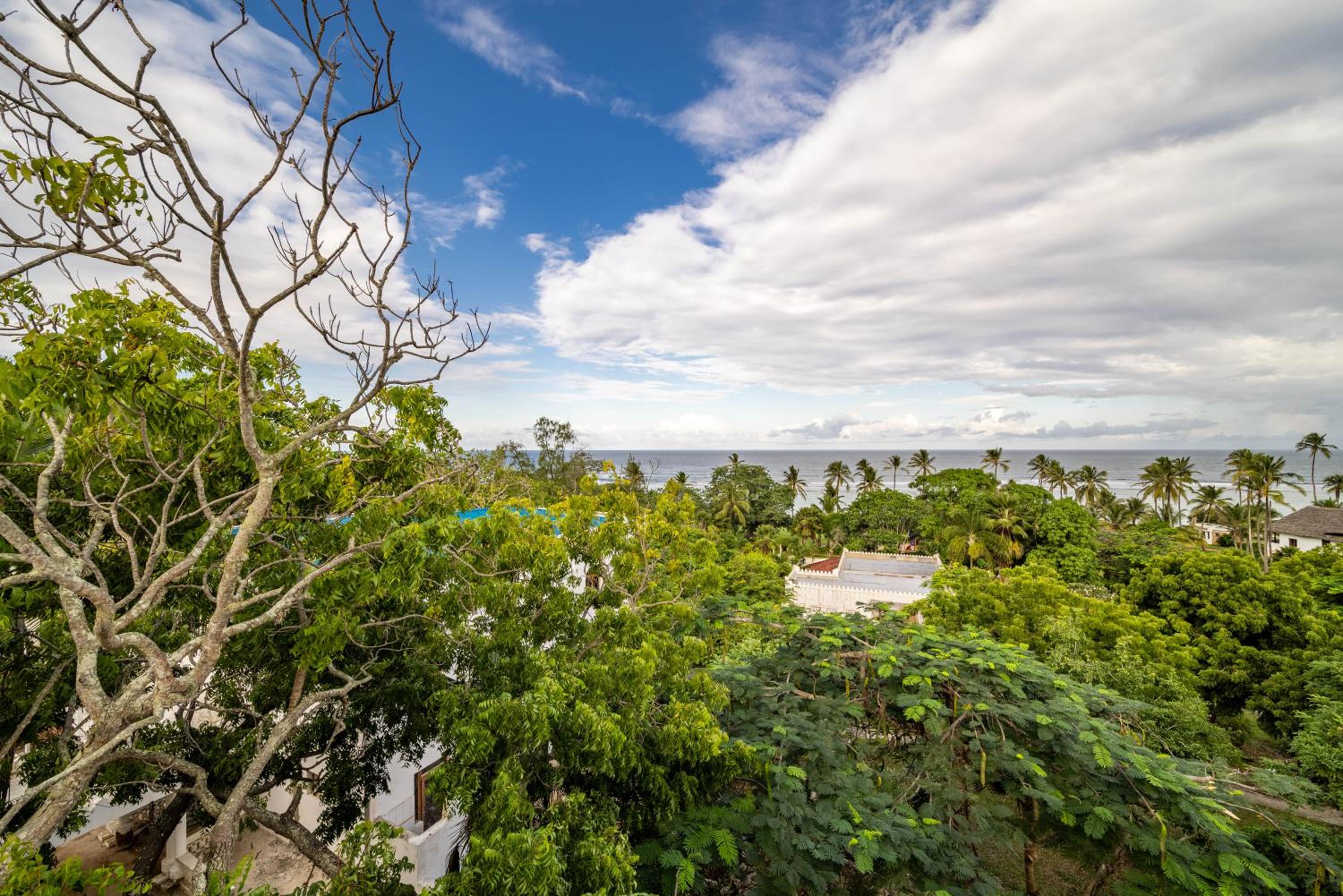Hillpark Amare Resort