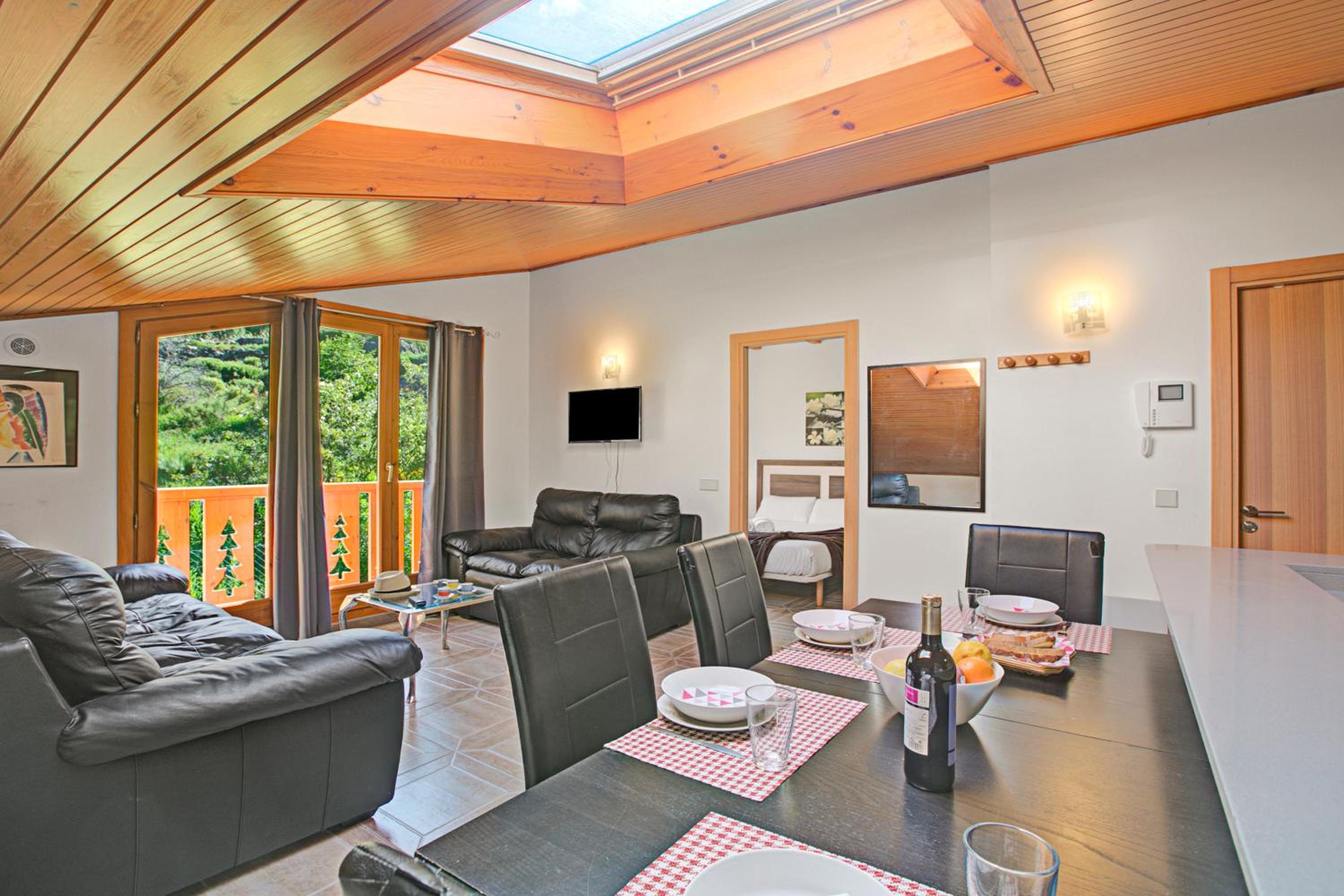 El Tarter Spacious Ski Apartment - Happy Rentals