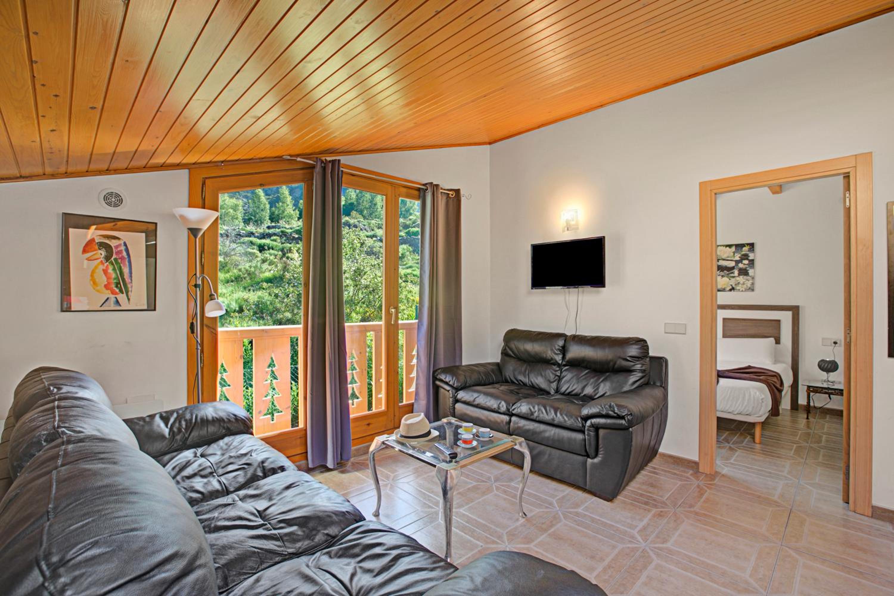 El Tarter Spacious Ski Apartment - Happy Rentals