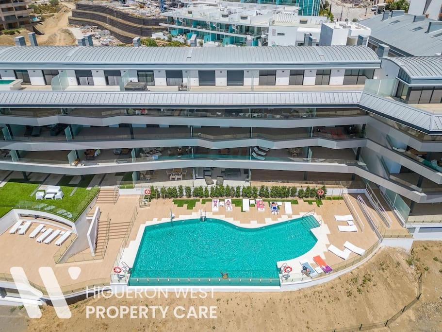 La Luz del Mar - Seaview Pool Apartment, Fuengirola, Costa del Sol view 4