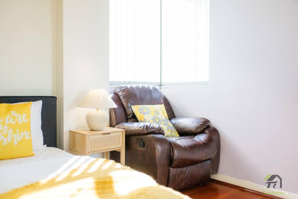 Convenient apartment in Parramatta