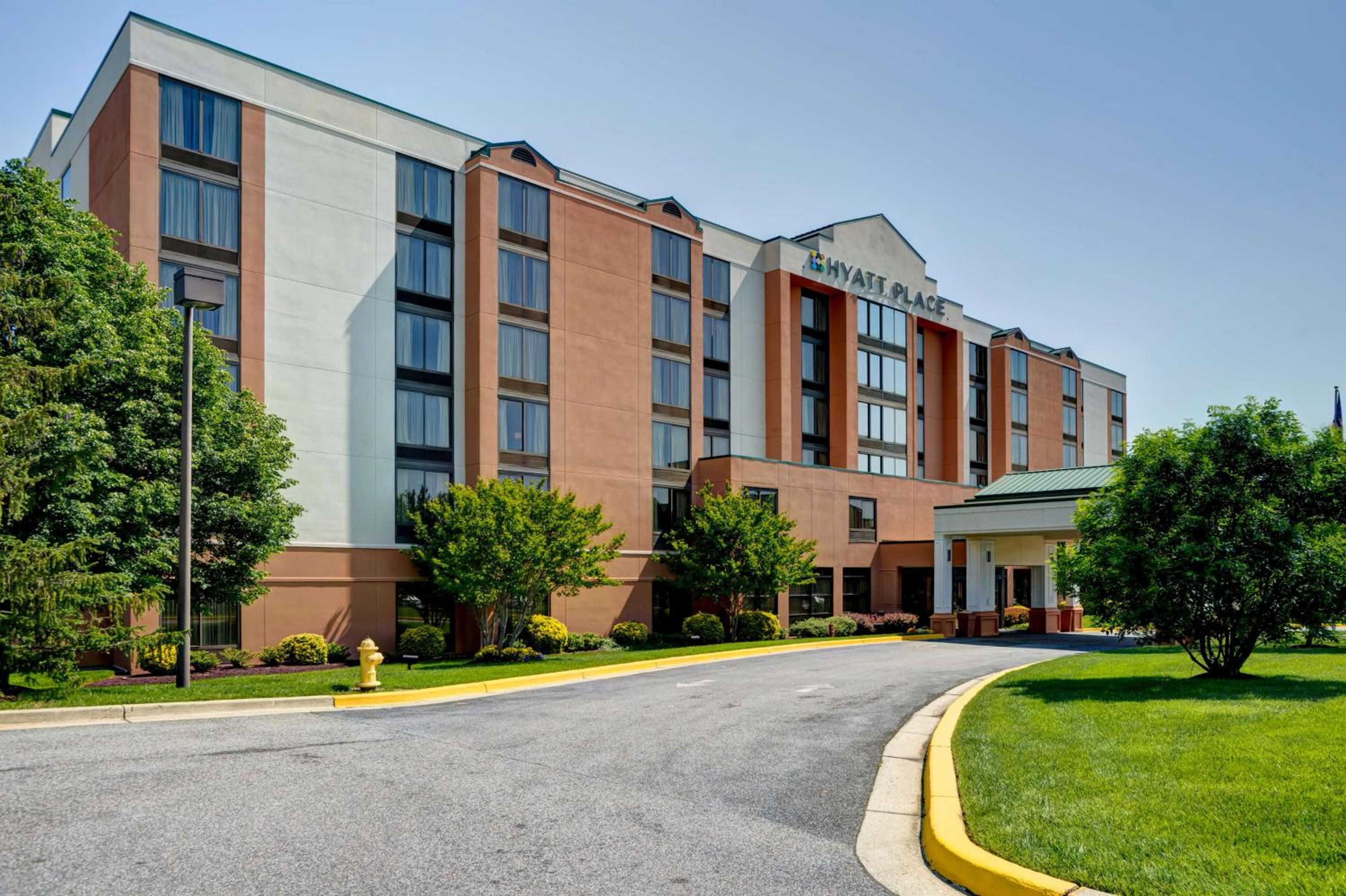 Baltimore Vacations - Hyatt Place Baltimore/BWI Airport - Property Image 1